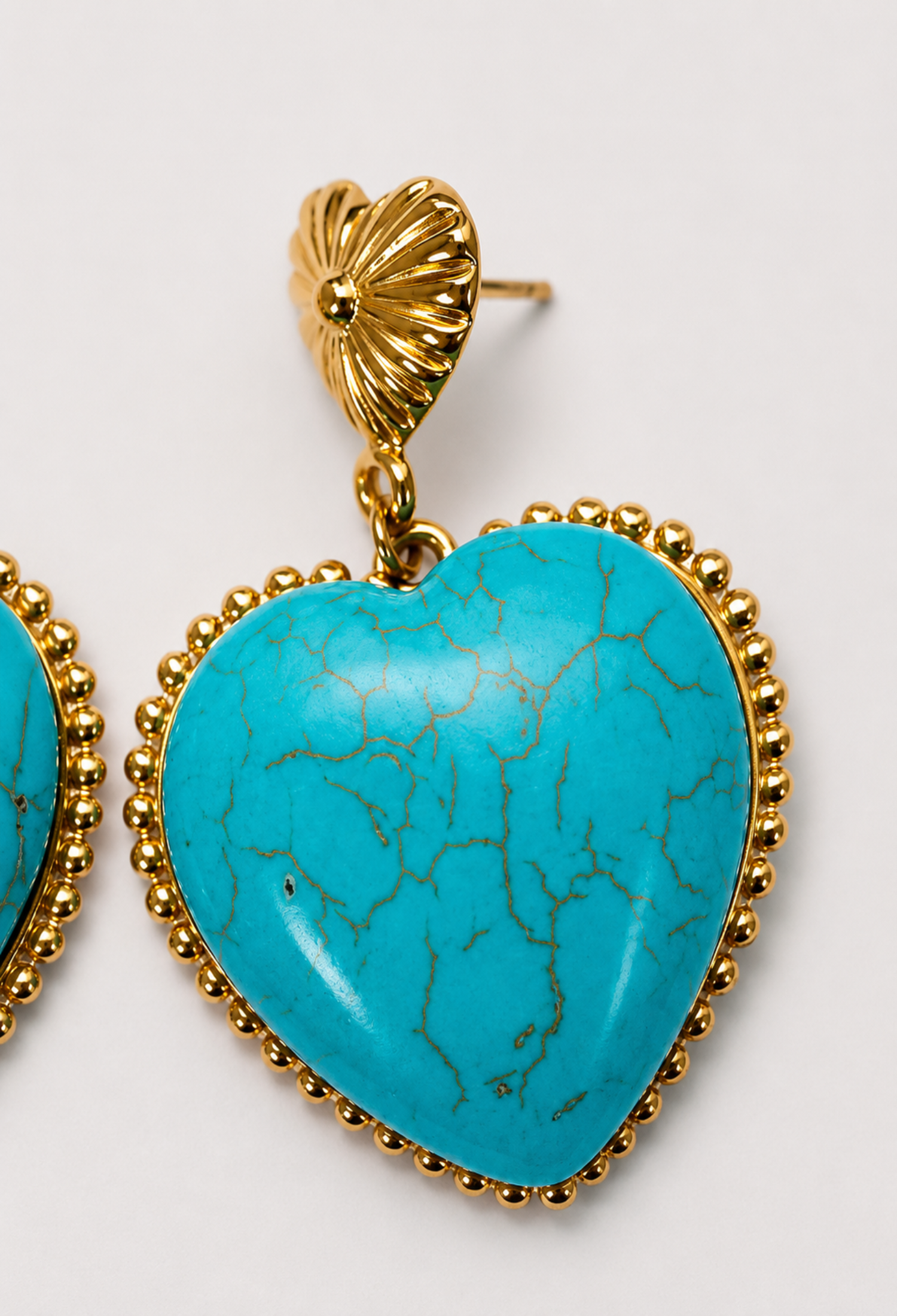 Aretes Corazón Turquesa y Dorado BYBLA - vista 2