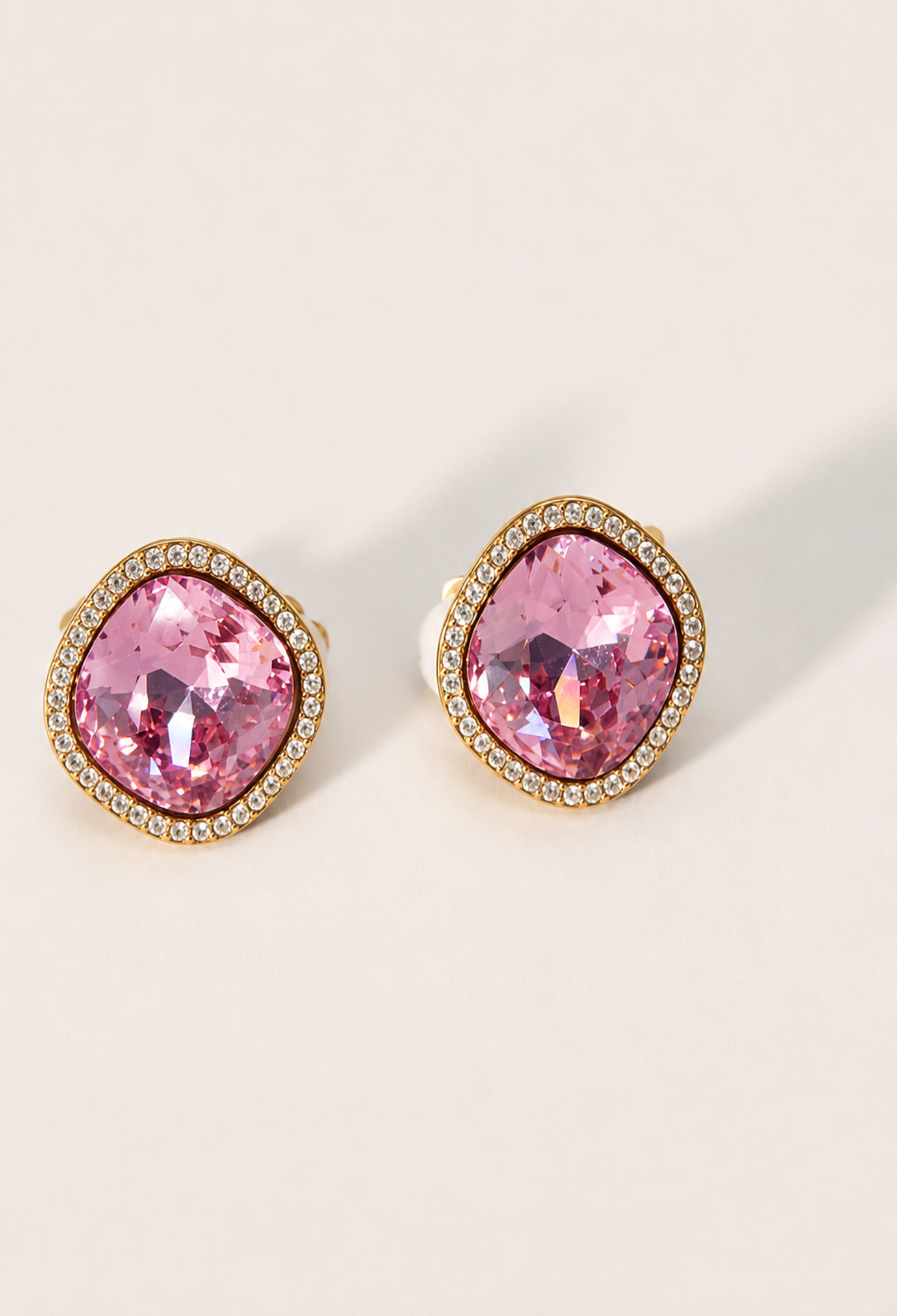 Aretes Topo Cristal Rosa con Halo Dorado BYBLA - vista 2