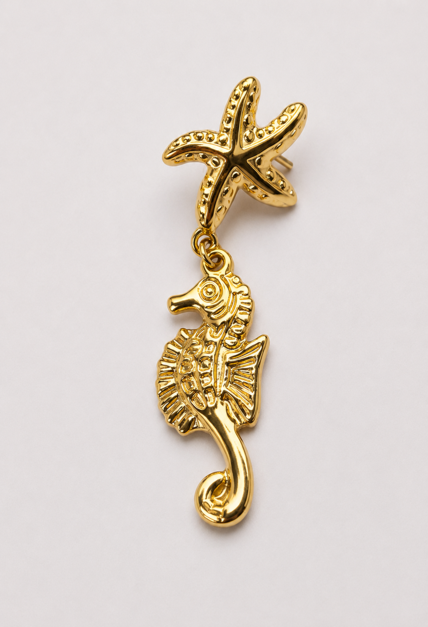 Aretes Caballito de Mar Dorados BYBLA - vista 2