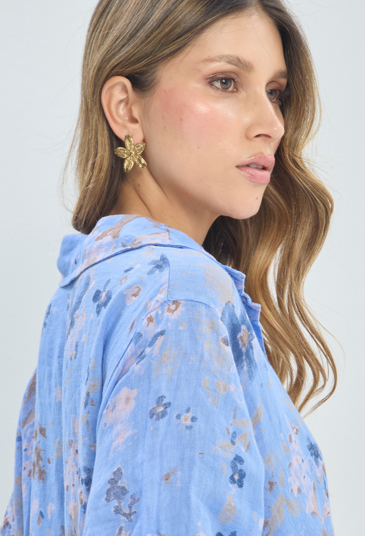 Vestido Camisero Lino Floral Azul BYBLA - vista 4