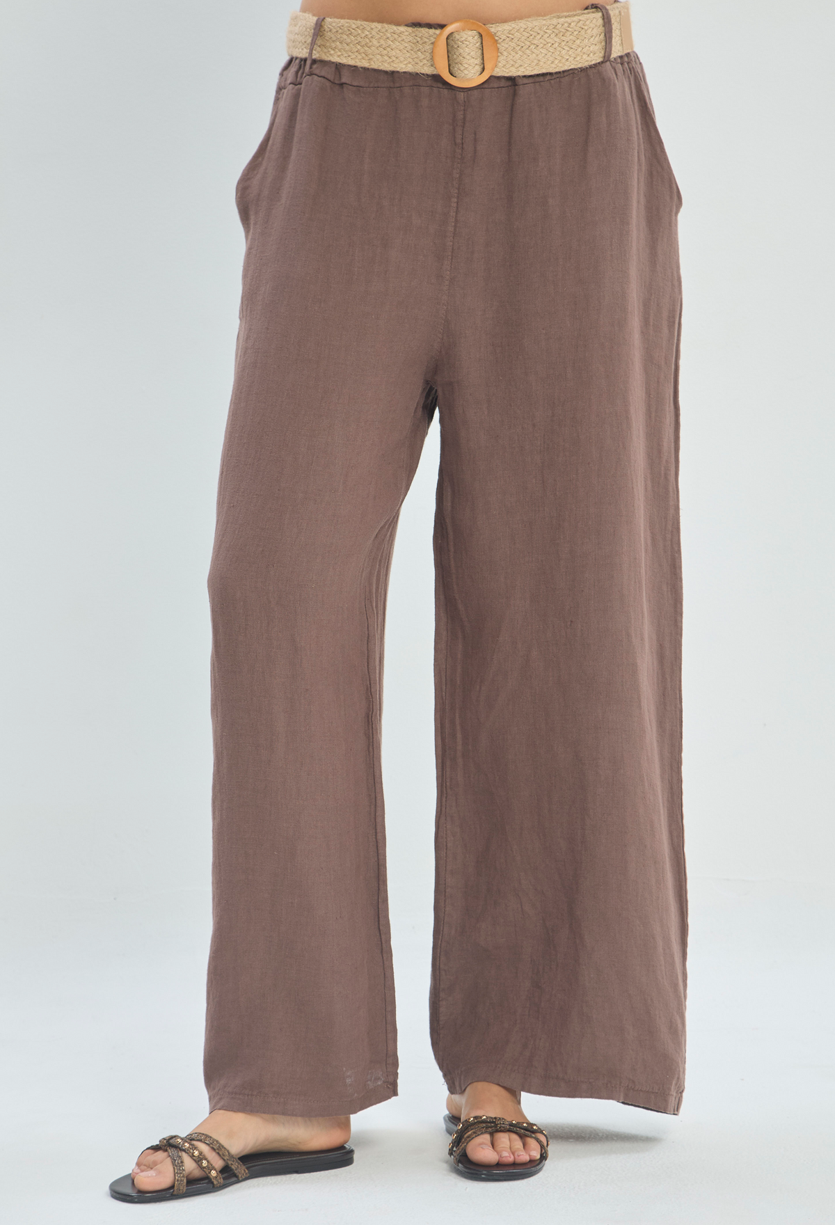 Pantalón Lino Ancho con Cinturón Tejido Café BYBLA - vista 2