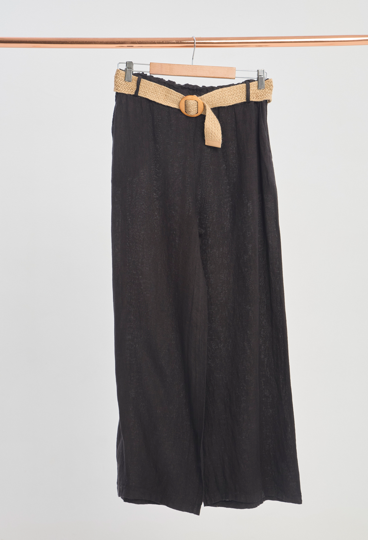 Pantalón Lino Cinturón Negro BYBLA
