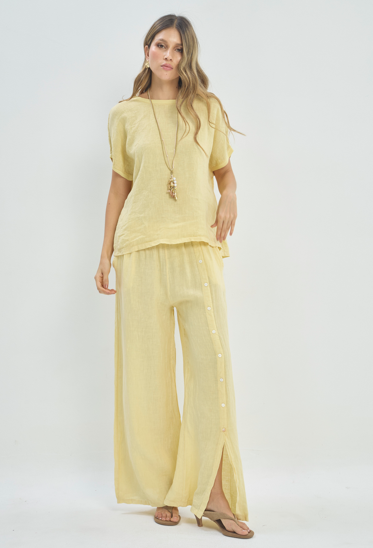 Pantalón en Lino Amarillo Suave BYBLA