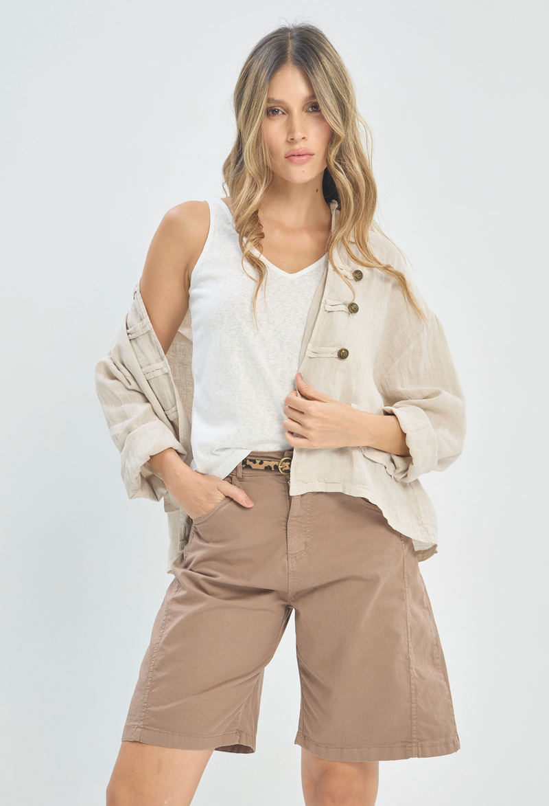 Bermuda Dril Con Correa Animal Print Camel BYBLA - vista 2