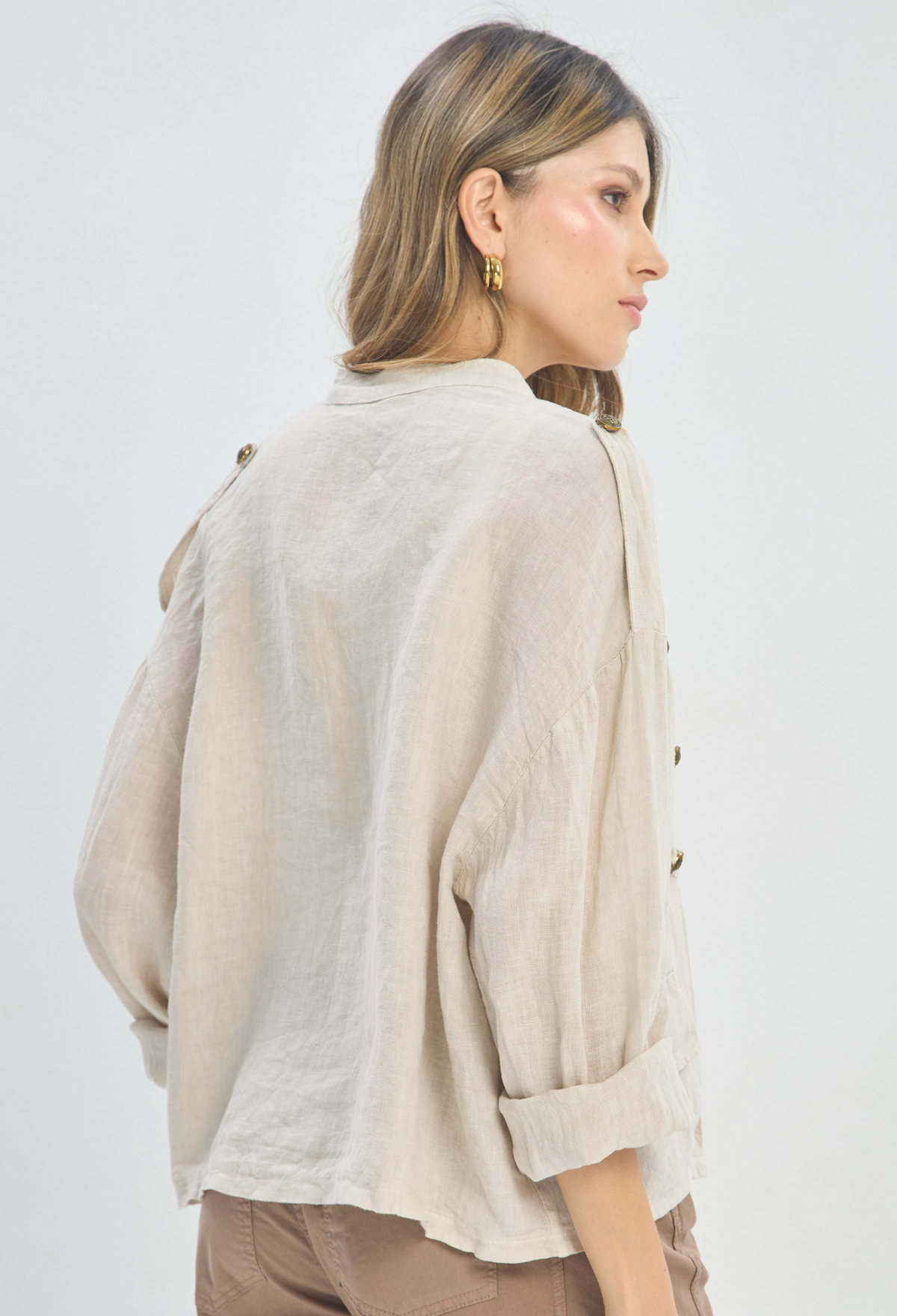 Chaqueta Lino Con Alamares Beige BYBLA - vista 4