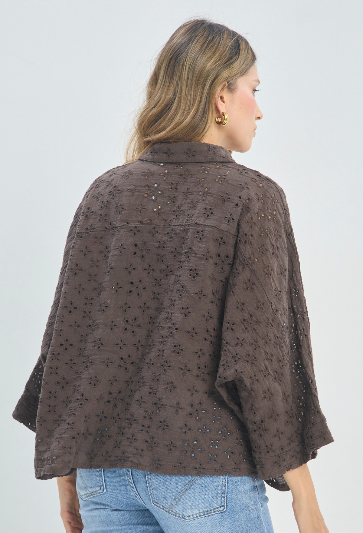 Blusa Calada Manga 3/4 Café BYBLA