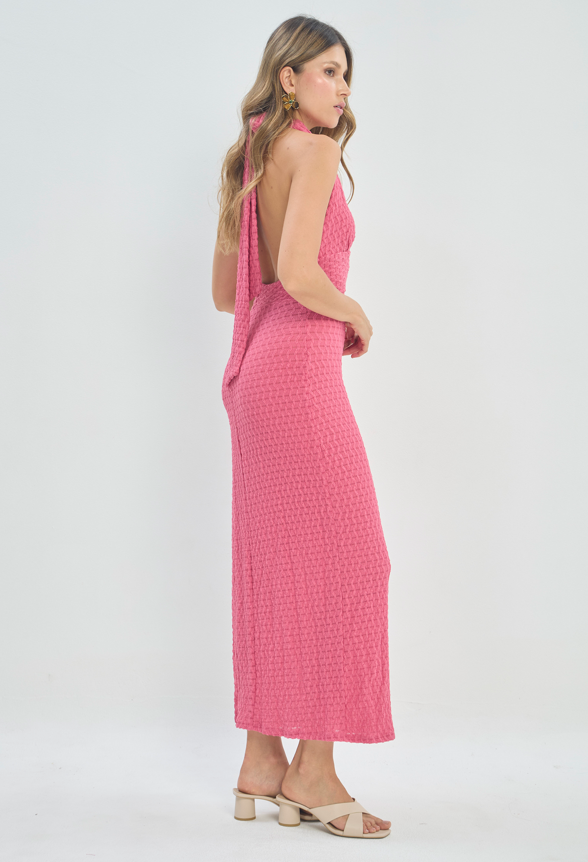 Vestido Largo Halter Rosa Chicle BYBLA - vista 2