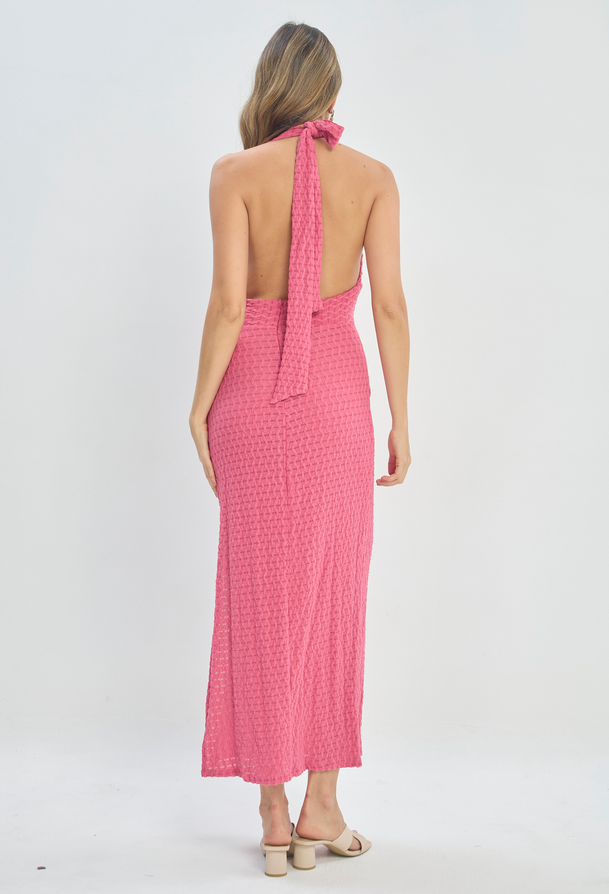 Vestido Largo Halter Rosa Chicle BYBLA - vista 3