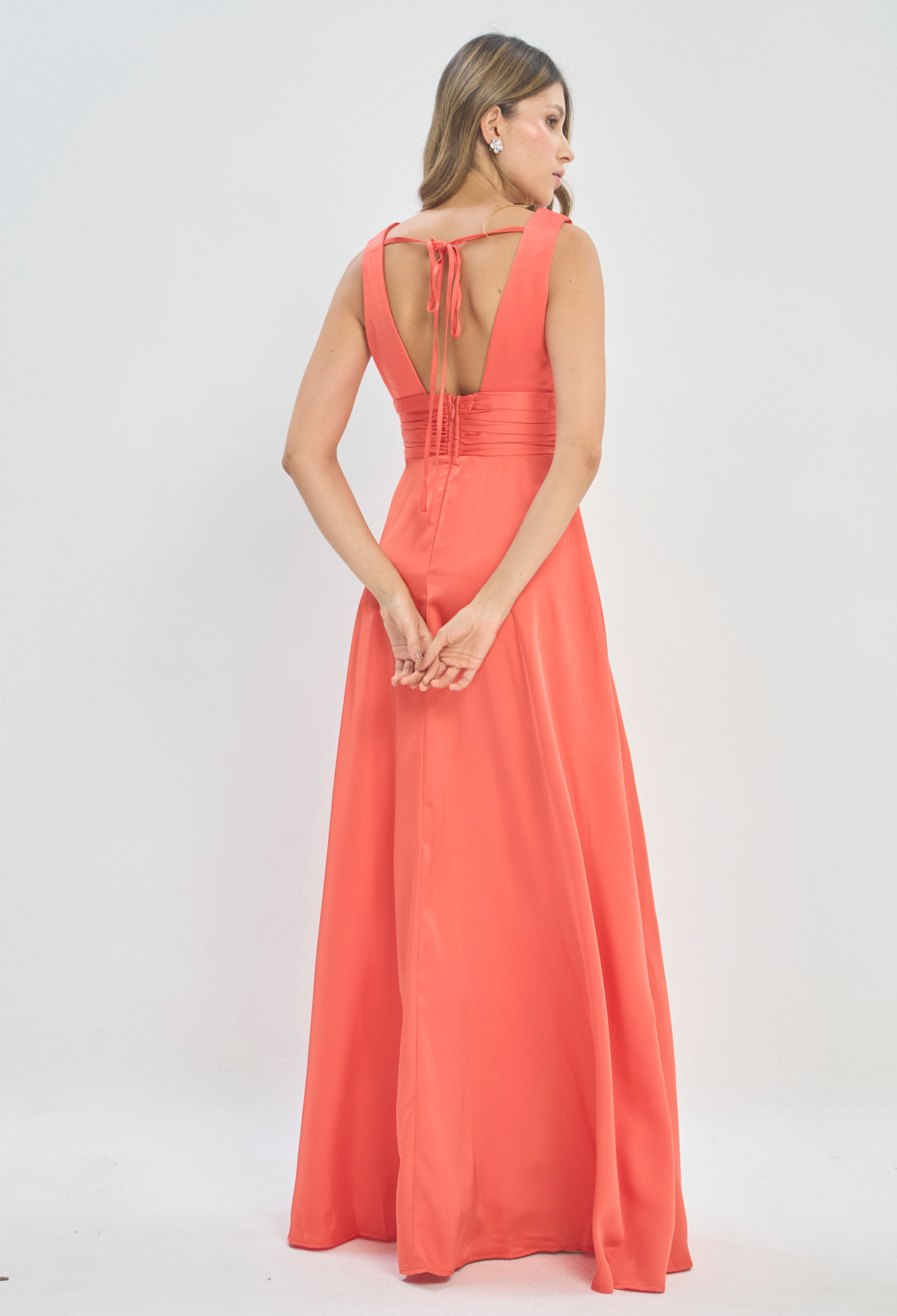 Vestido Largo Escote V Abertura Coral BYBLA - vista 3