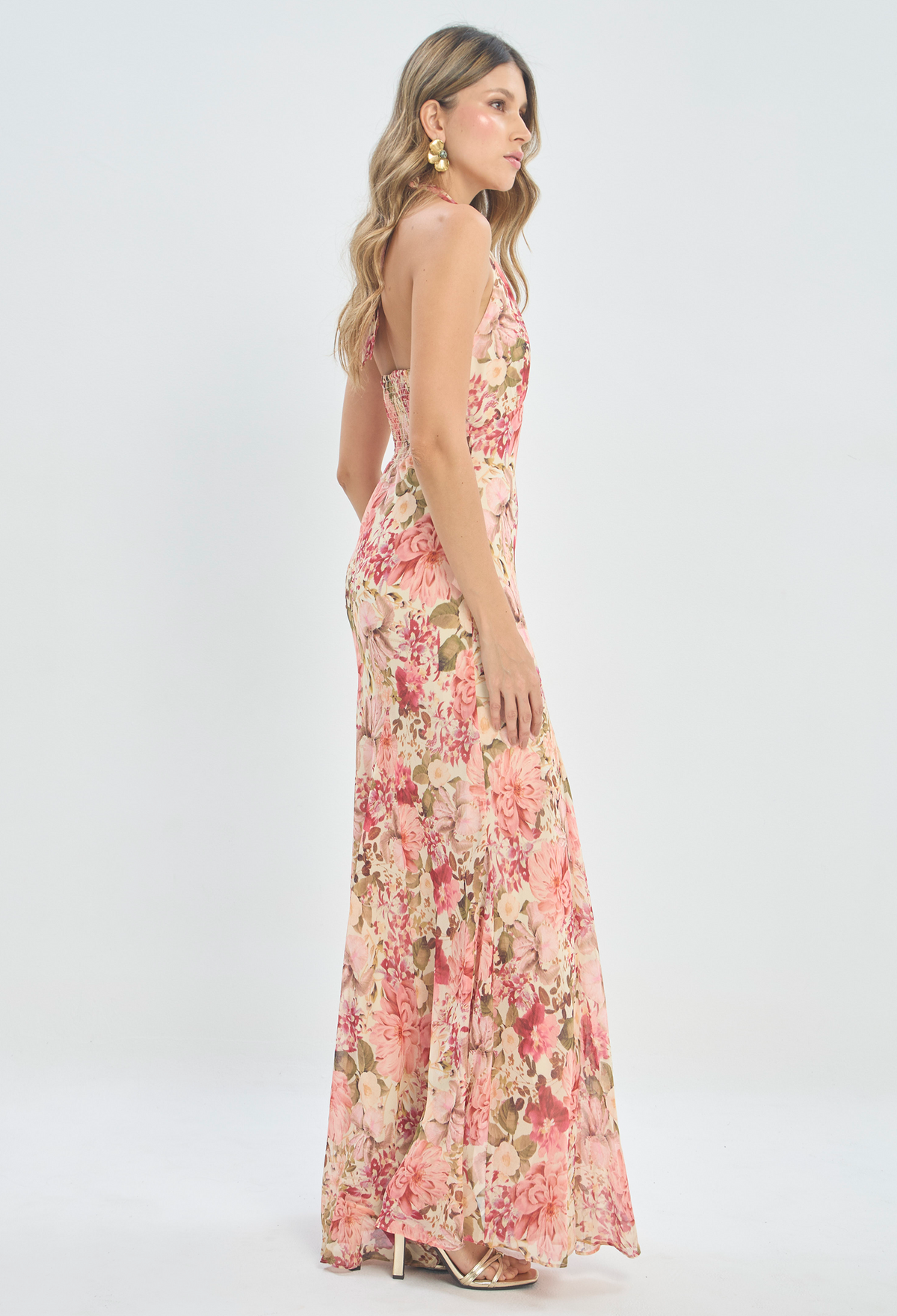 Vestido Largo Halter Estampado Floral Rosa BYBLA - vista 3