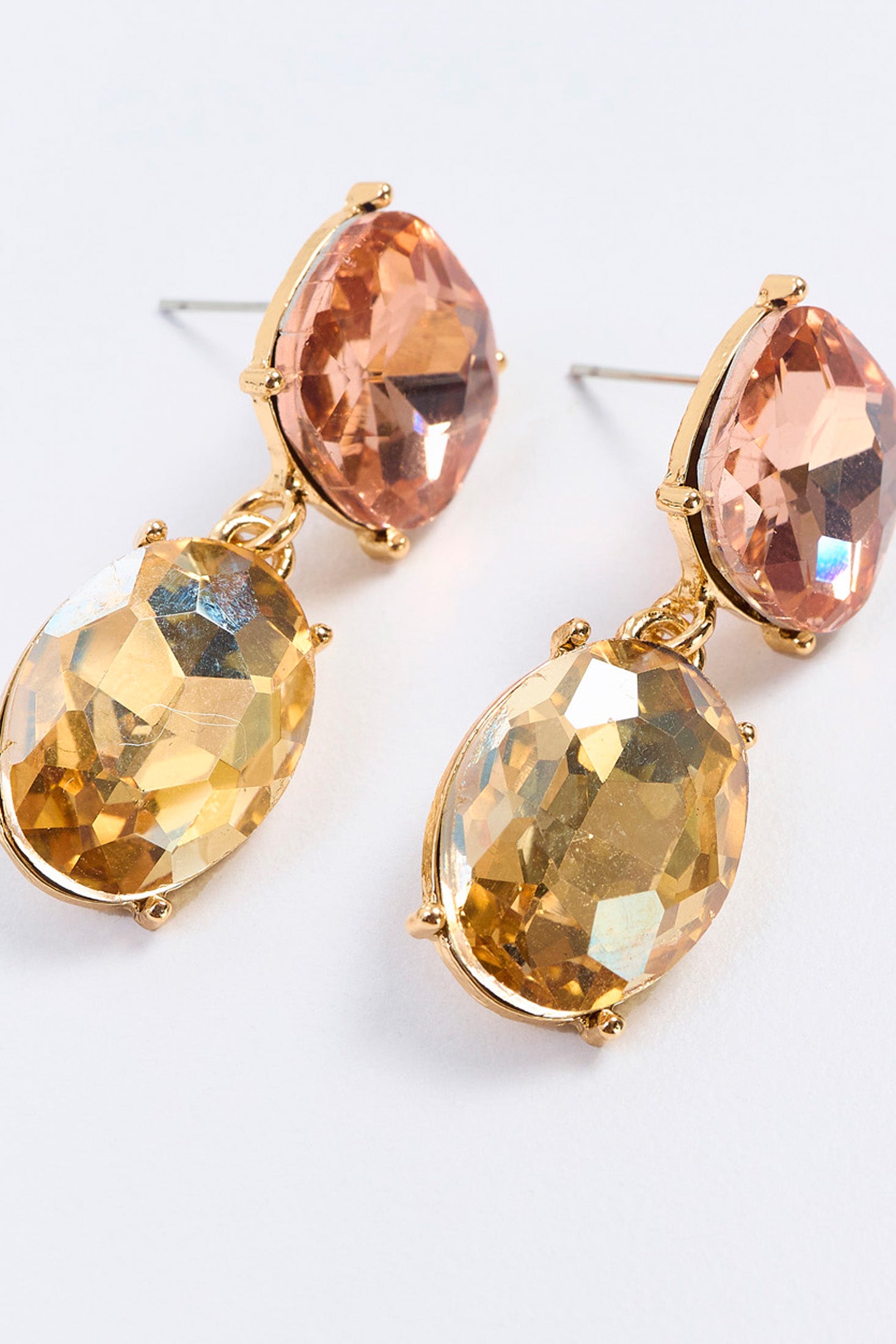 Aretes Vidrio con Color Dorados - Foto 2