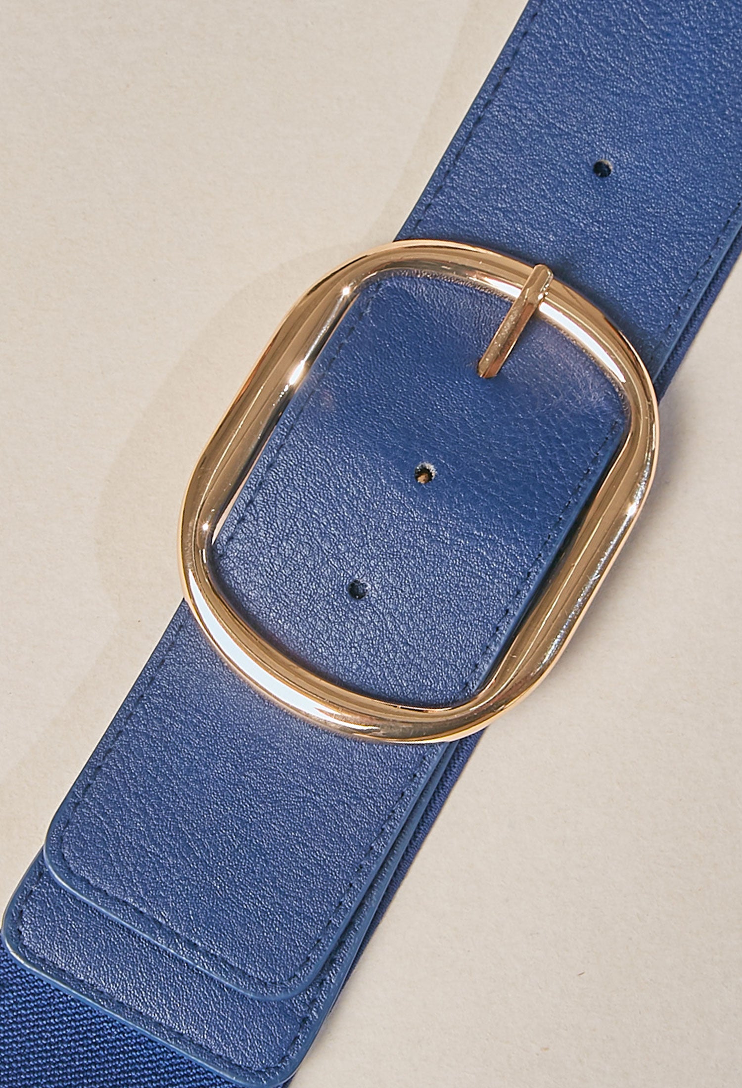 Cinturón Hebilla Dorada  - SALE