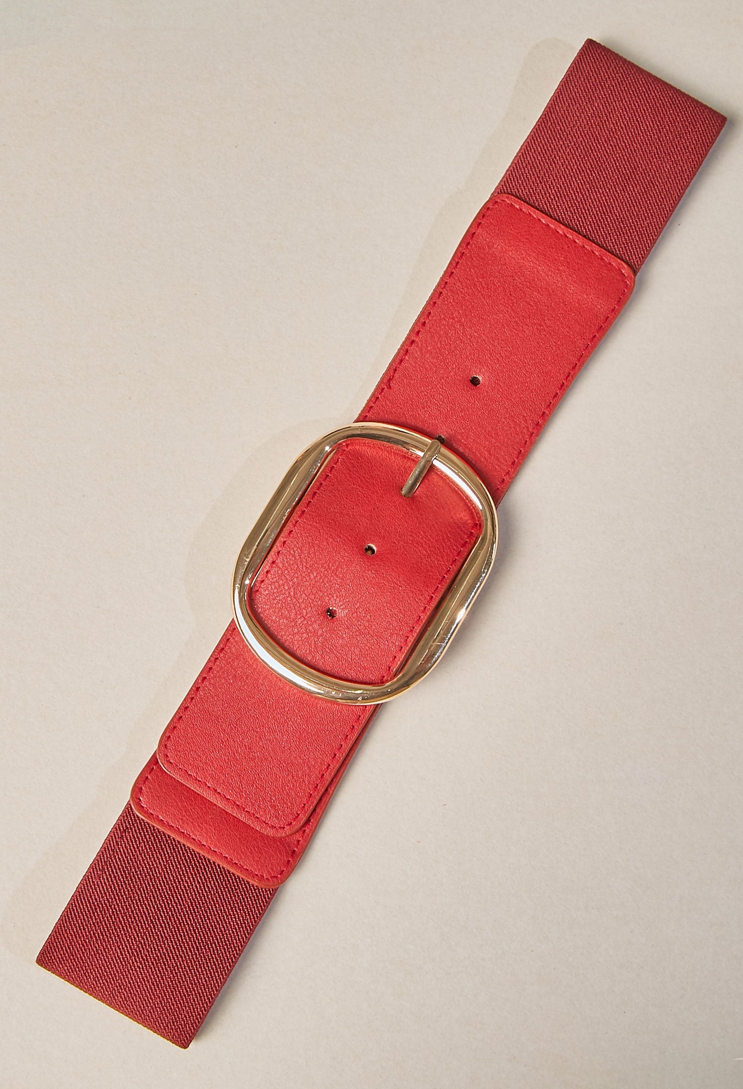 Cinturón Hebilla Grande Dorada  - SALE