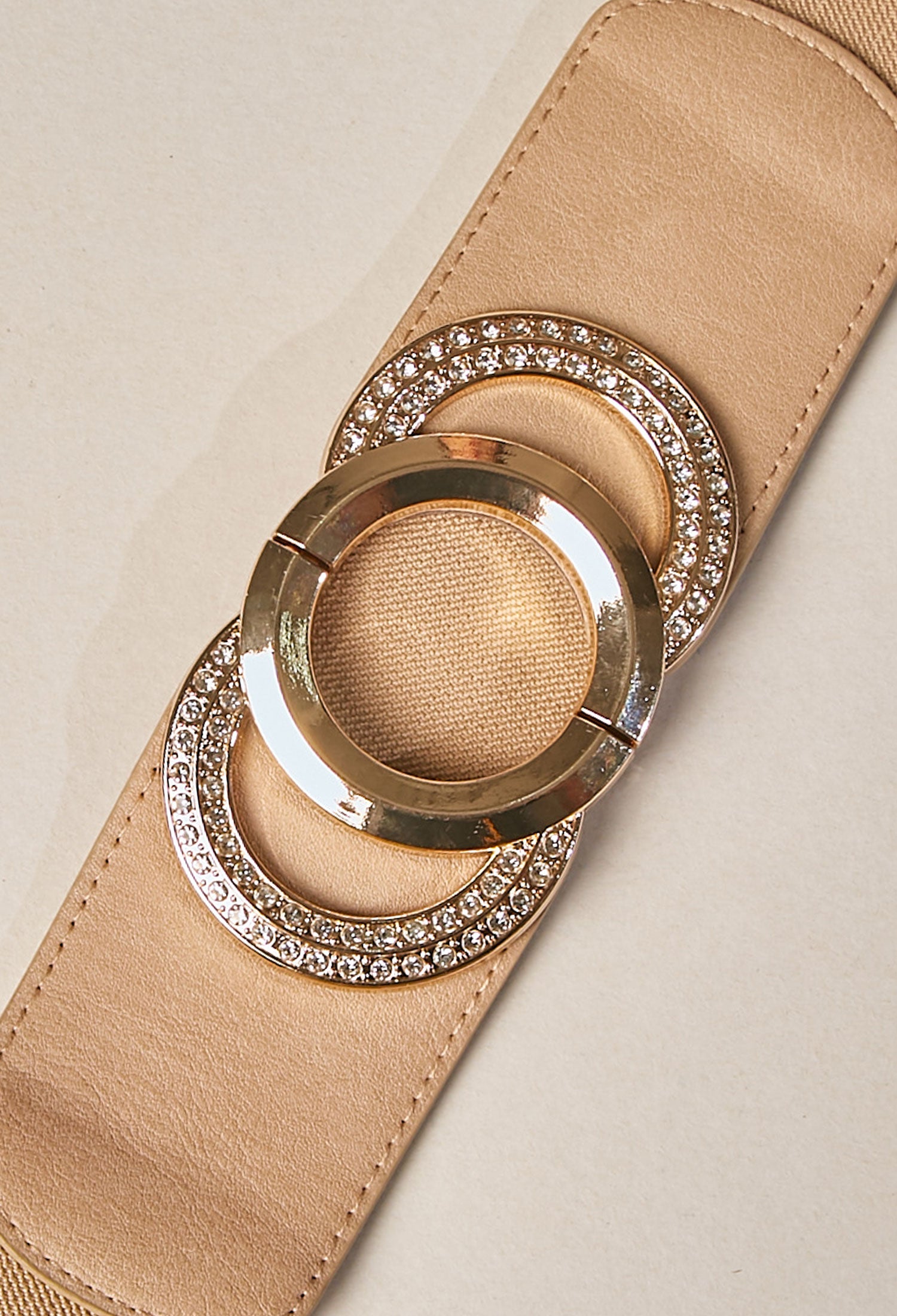 Cinturón Hebilla Dorada