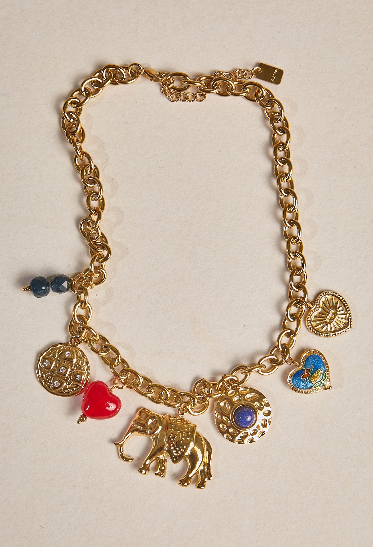 Collar Cadena Amuletos Elefante Dorado - BYBLA Colombia