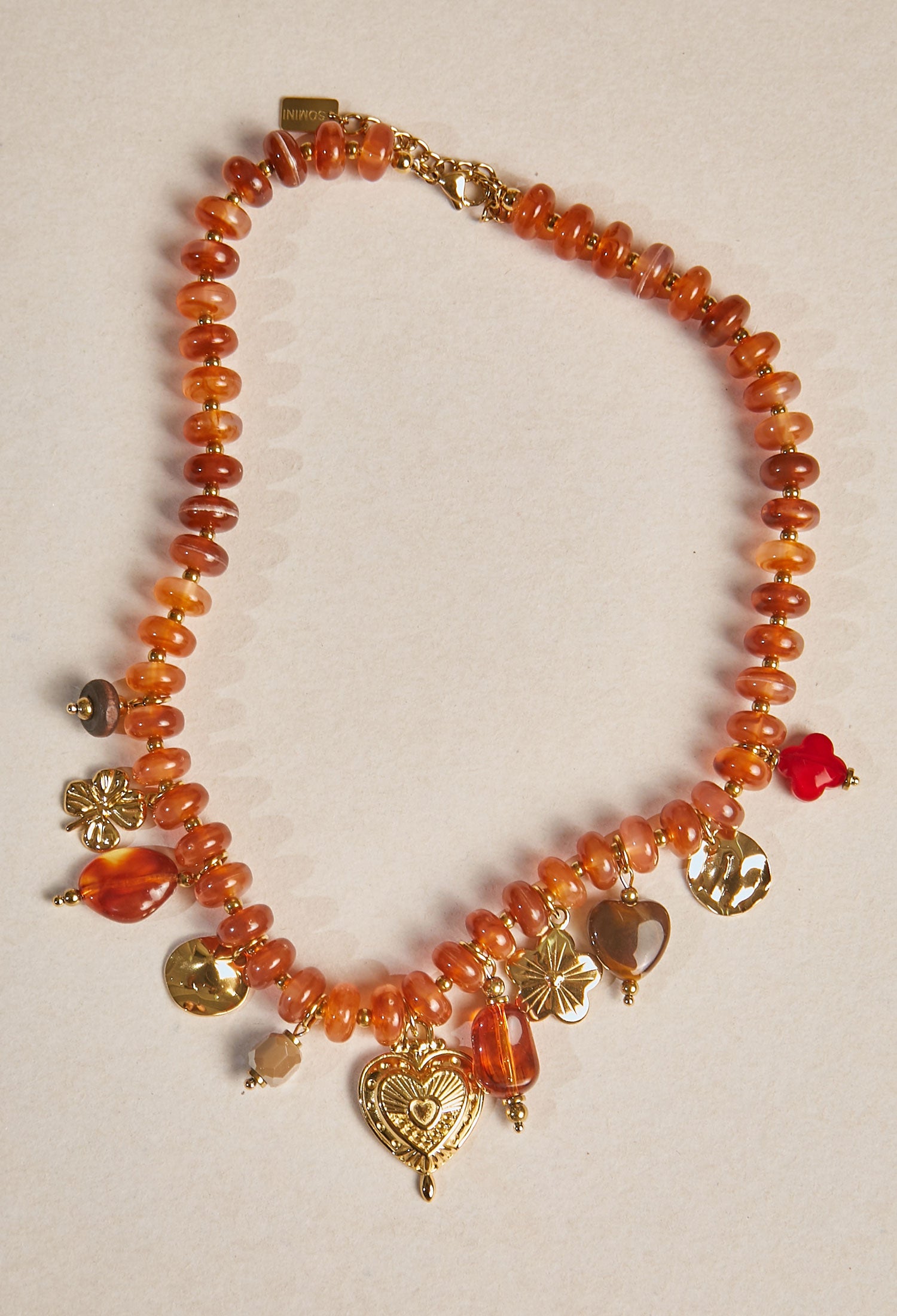 Collar Dijes Coral Corazón Dorado - BYBLA Colombia