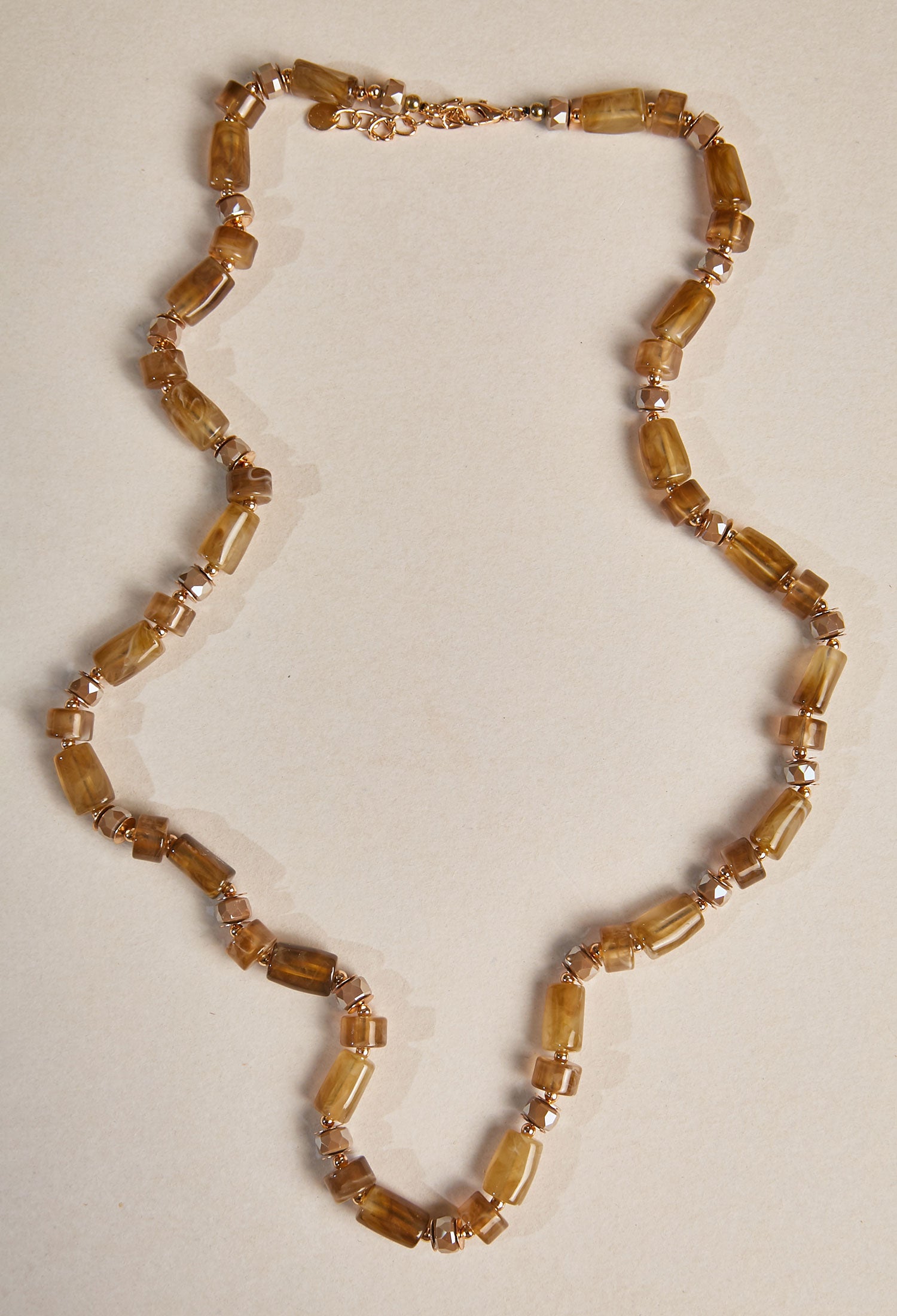 Collar Cristal Ámbar Dorado - BYBLA Colombia