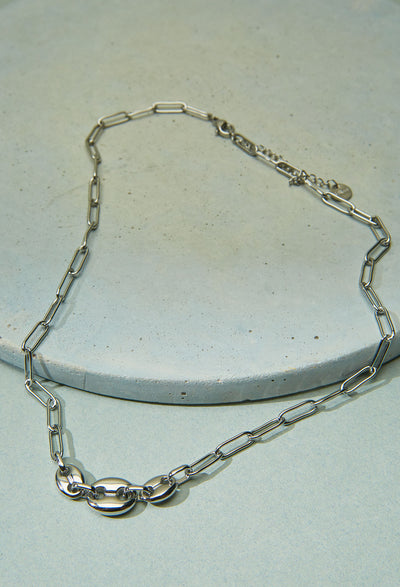 Collar Corto Cadena Mujer - BYBLA