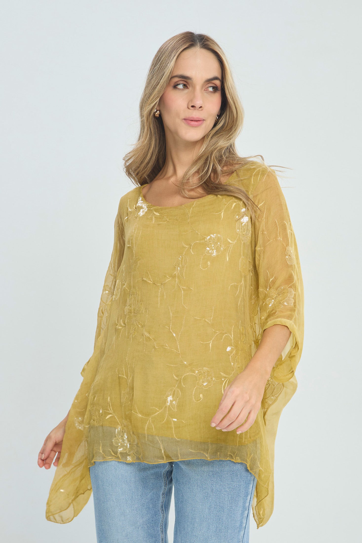 Blusa Seda Bordado Floral Lentejuelas - Outlet BYBLA Colombia