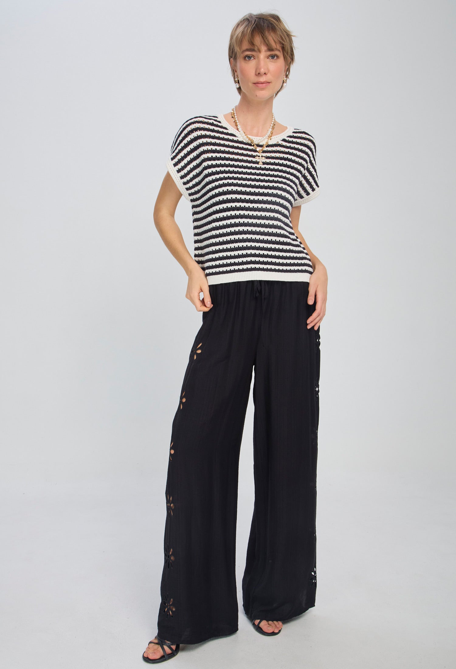 Pantalón Ojalillo Flores - SALE