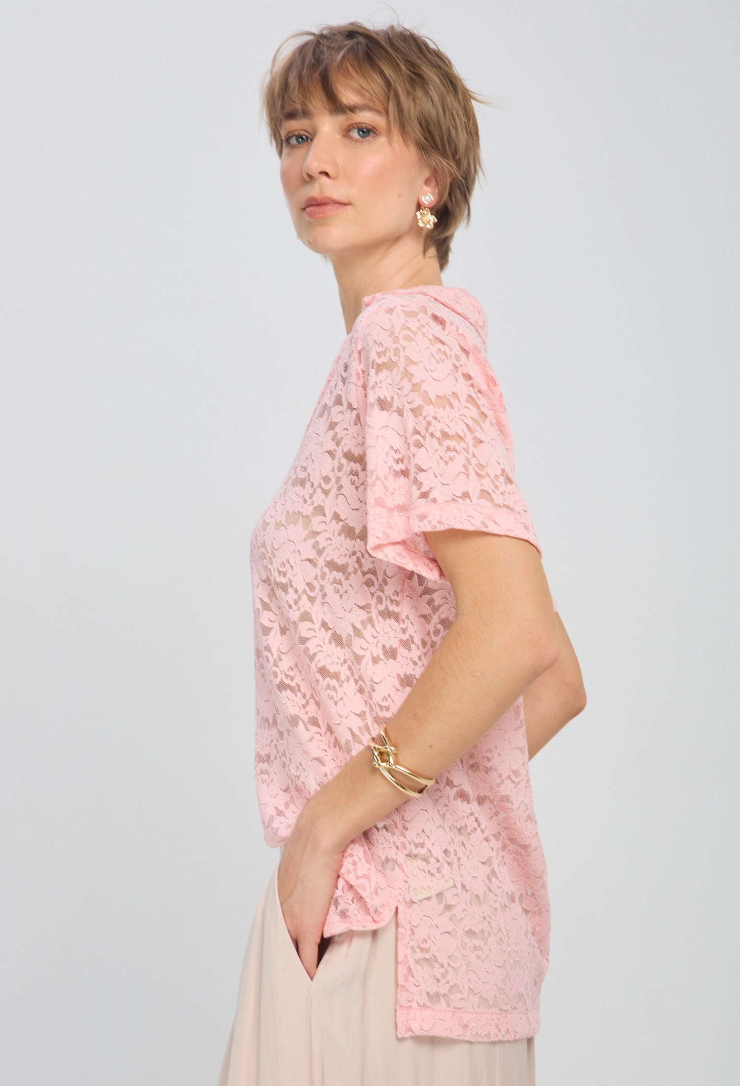 Blusa Transparencia Flores vista 3 - Outlet BYBLA Colombia