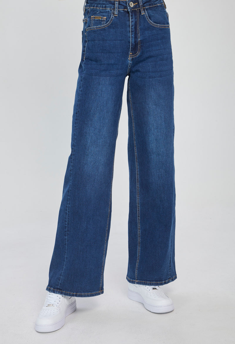 Pantalón Jean Recto vista 2 - BYBLA Colombia
