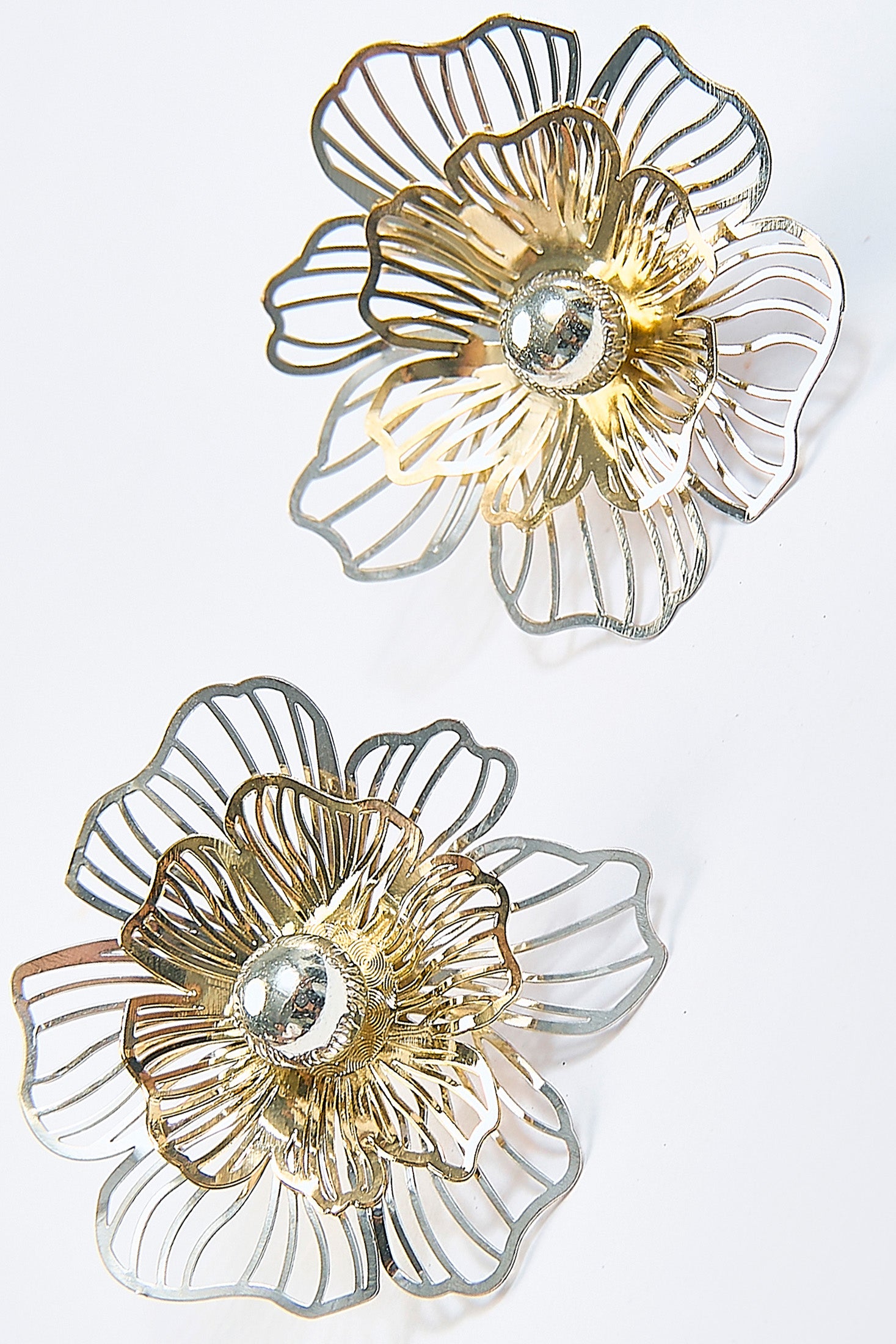 Aretes Filigrana Caléndula Capas Dorados