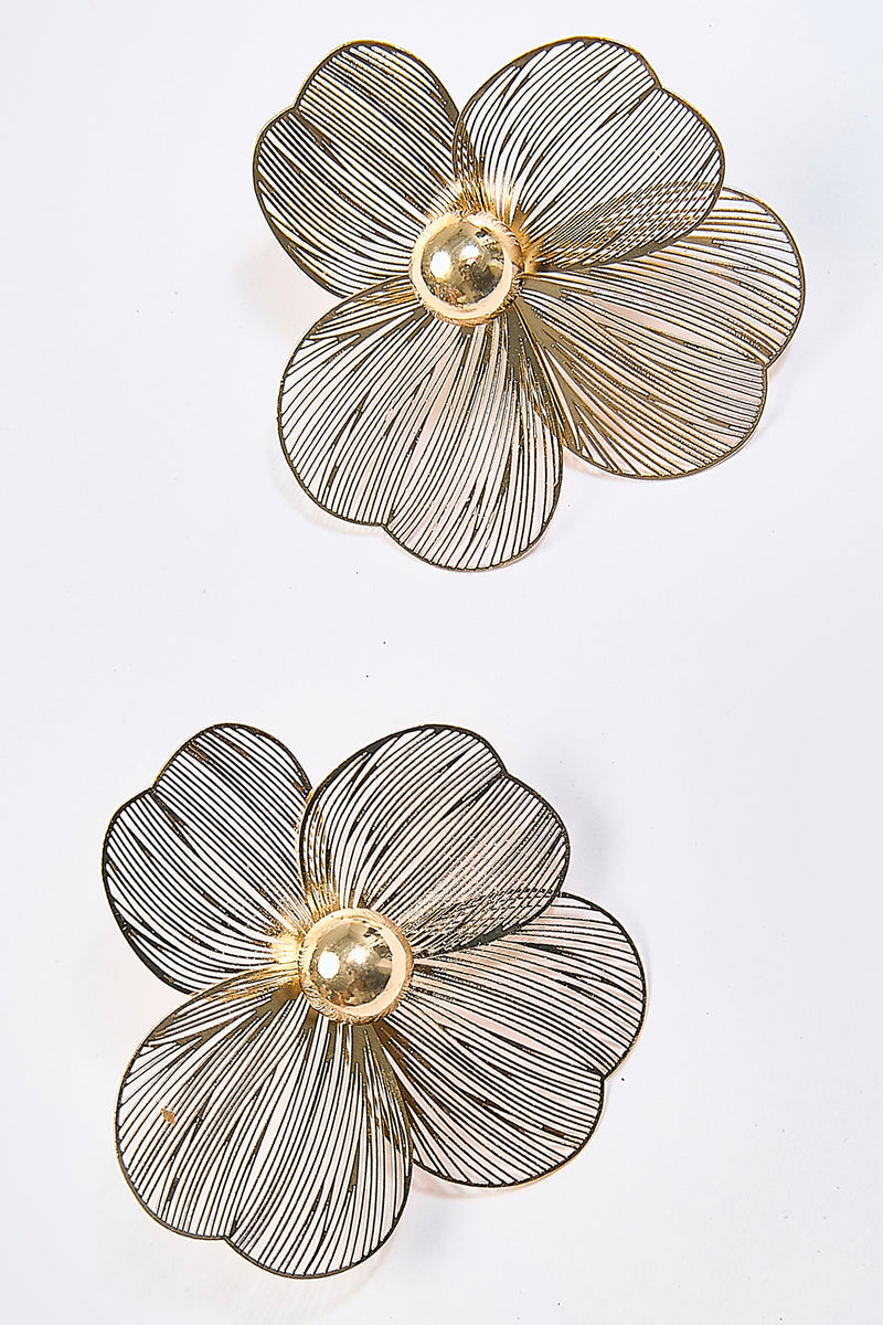 Aretes Flor Metálica Dorados - Foto 2