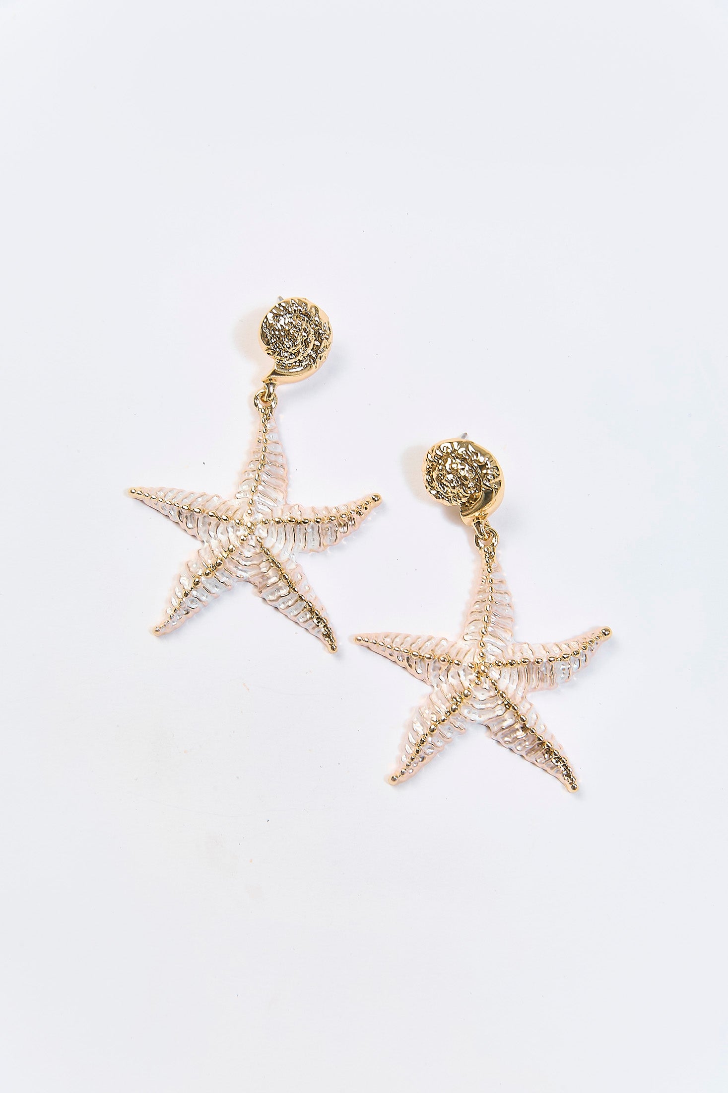 Aretes Topo Concha Marina Dorados