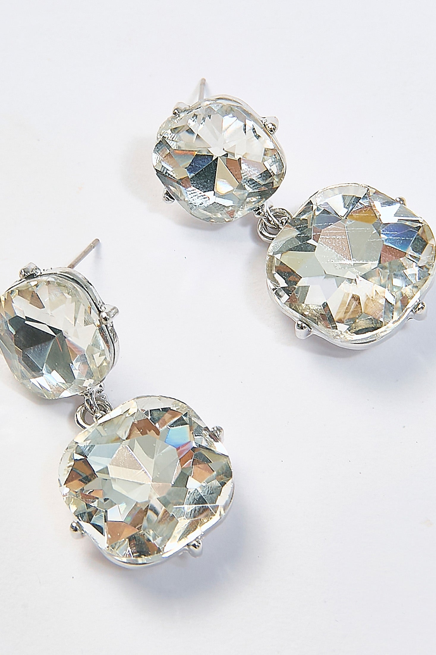 Aretes Colgantes Piedra Cristal Cuadrada Plateados - Foto 2