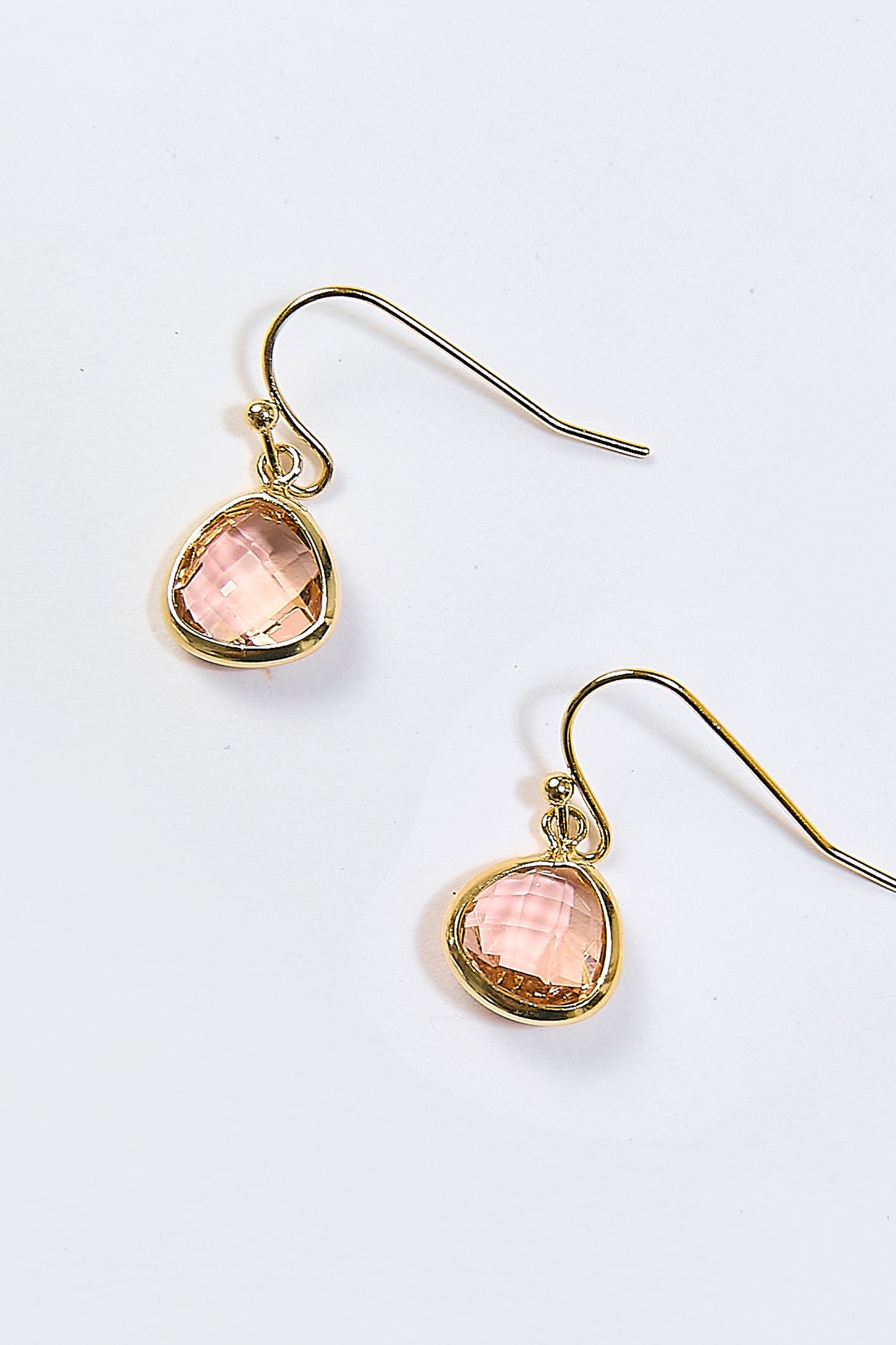 Aretes Cristal Metálico Rosa