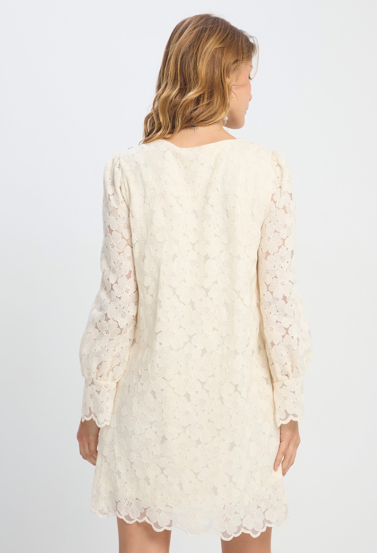 Vestido Corto Flores - SALE