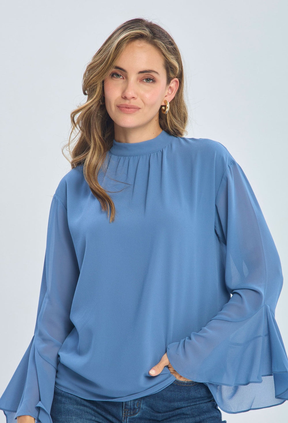Blusa Manga Campana - Outlet BYBLA Colombia