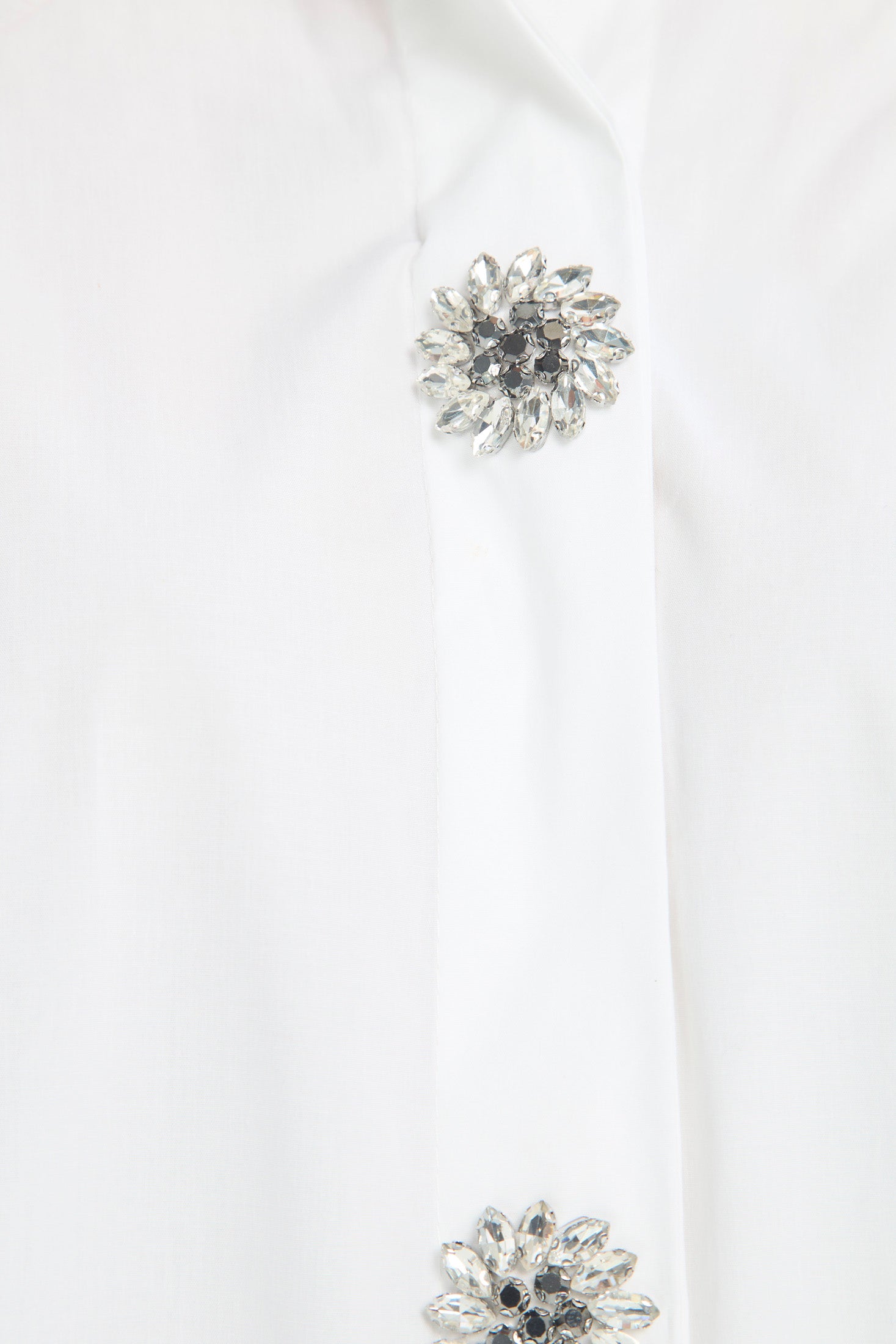 Camisa Oversize Decorada en Piedras NEW