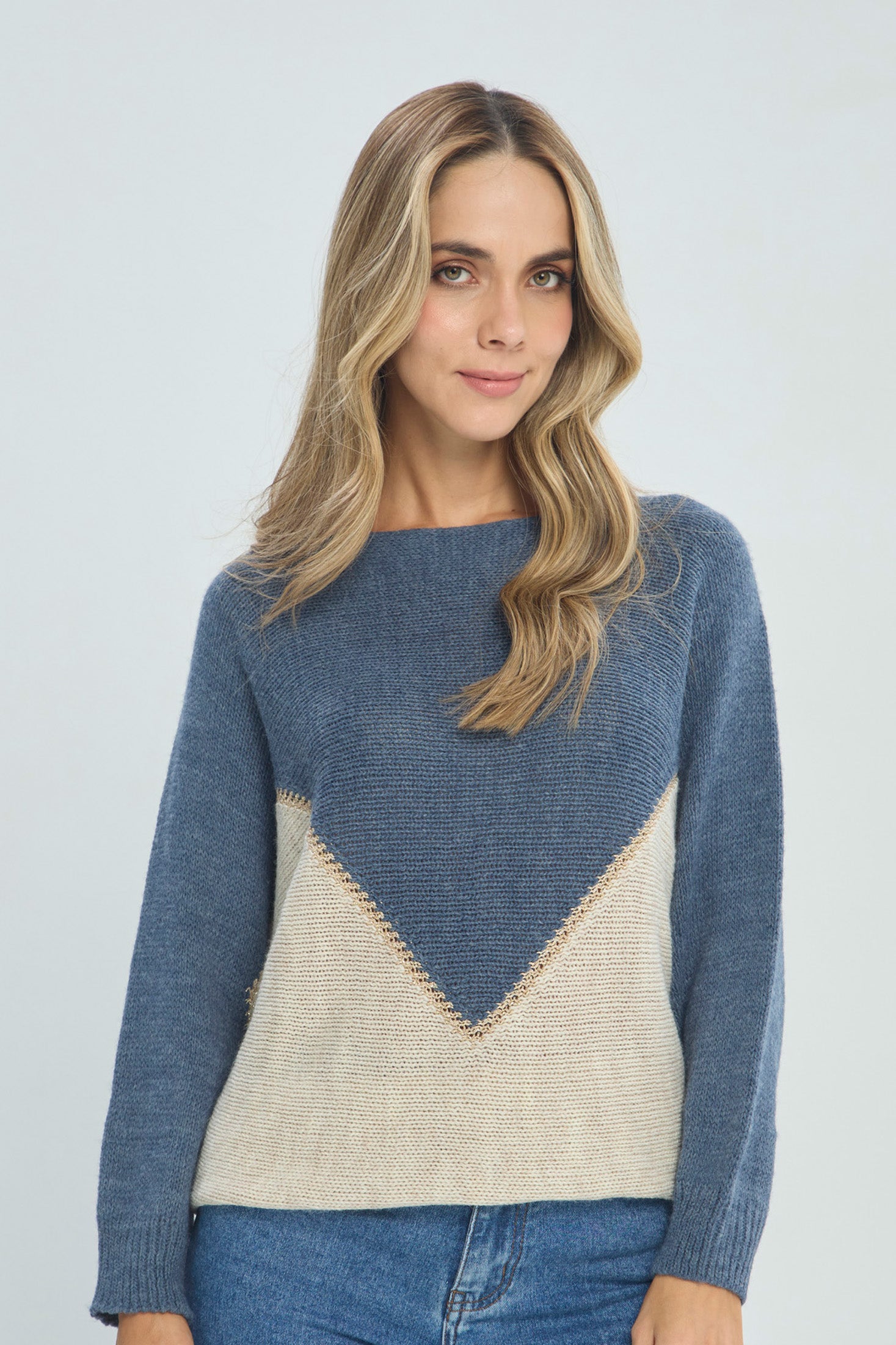 Suéter de Punto Bloques Azul y Beige - Outlet BYBLA Colombia