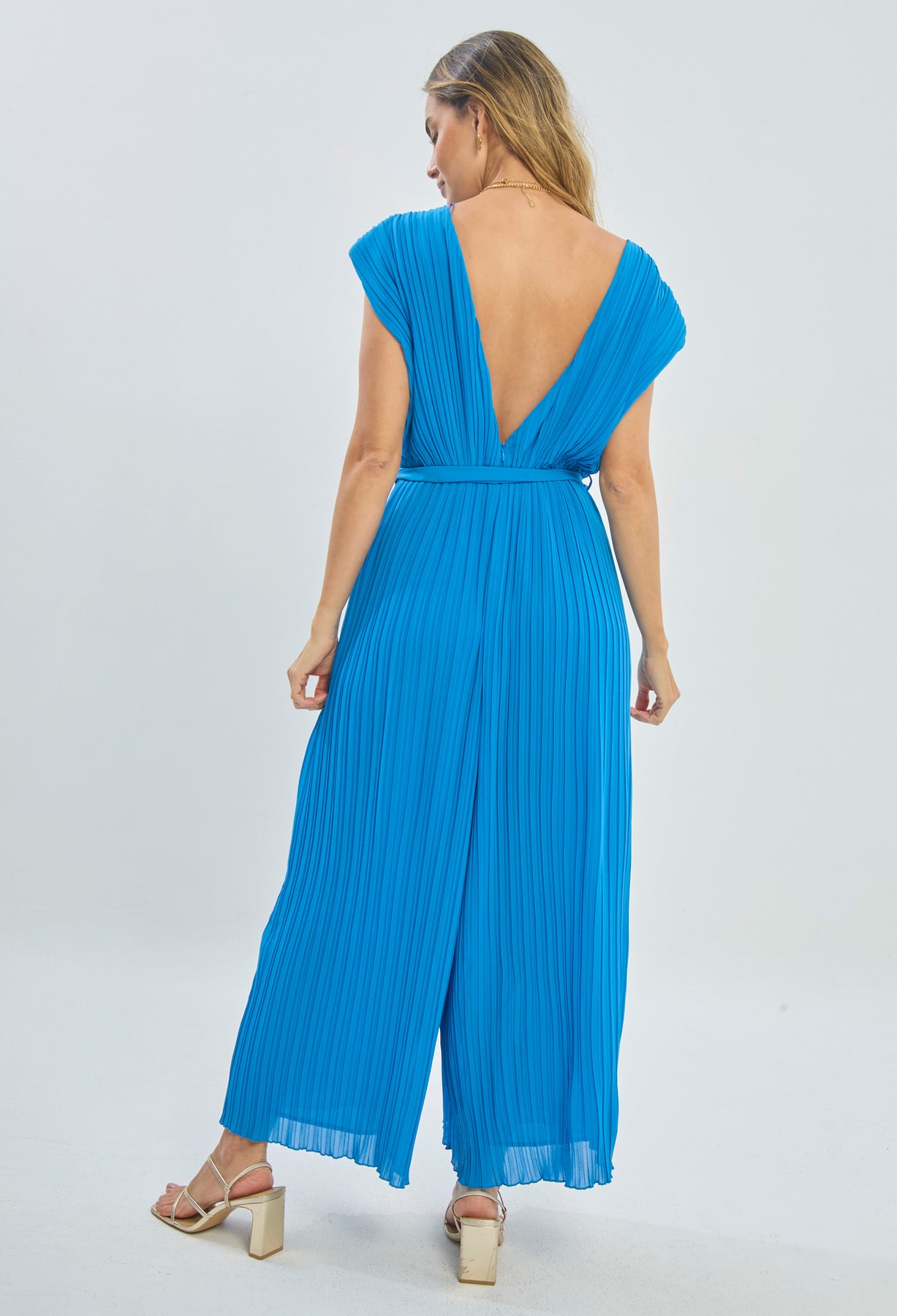 OUTLET: Vestidos y Enterizos – Etiquetado