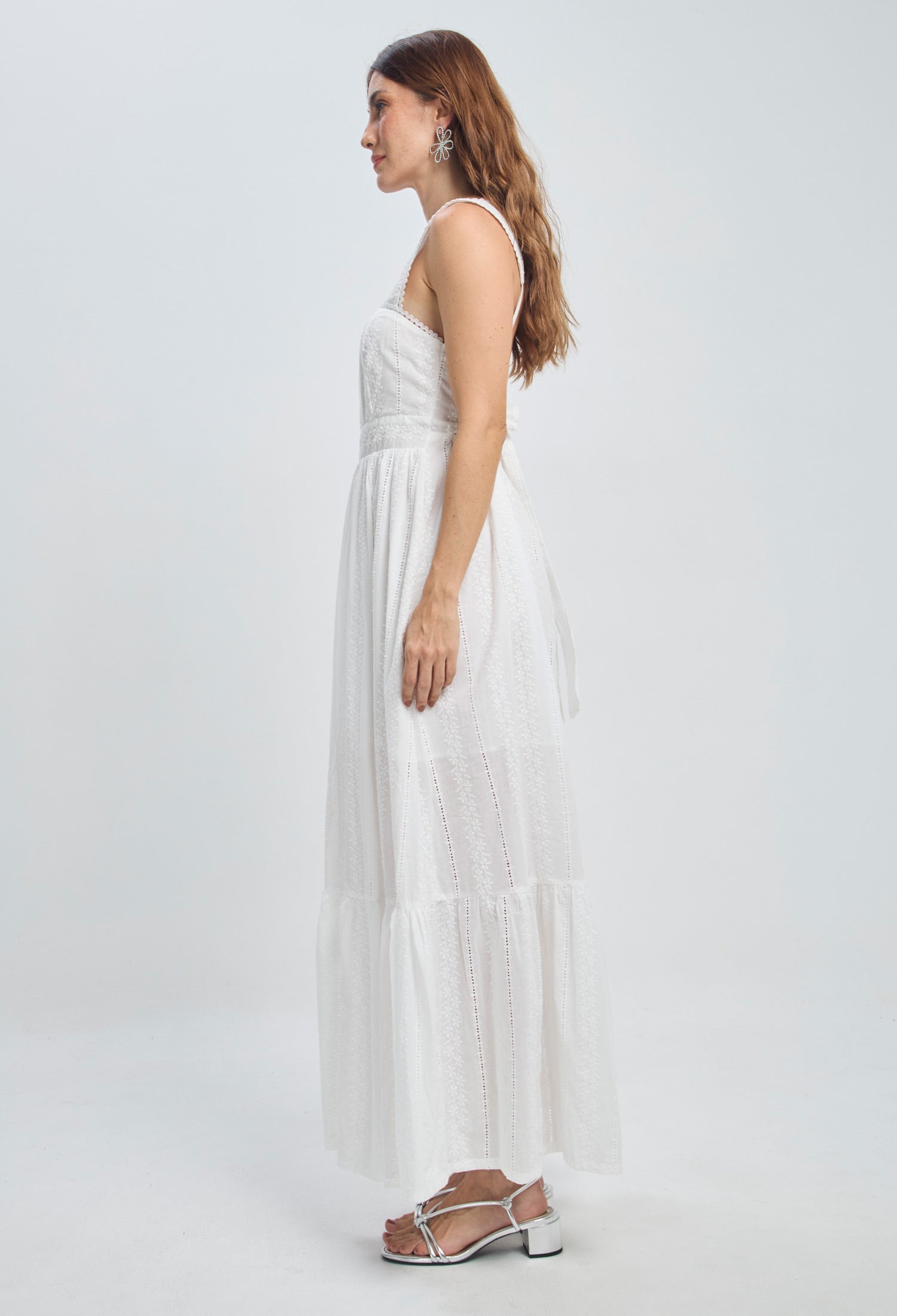 Vestido Largo Detalles Bordados