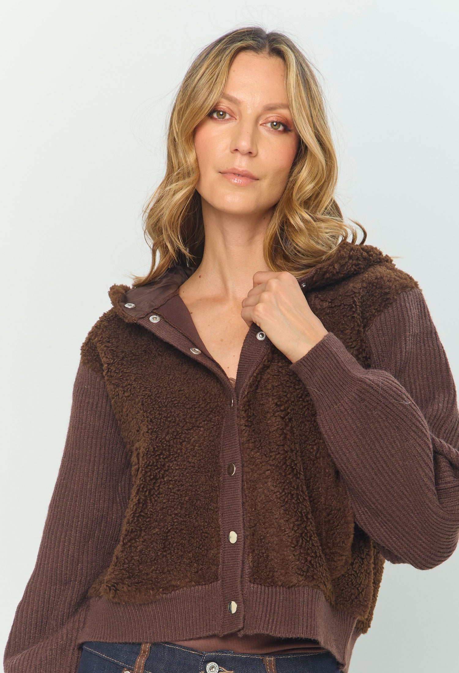 Chaqueta Afelpada Con Capota