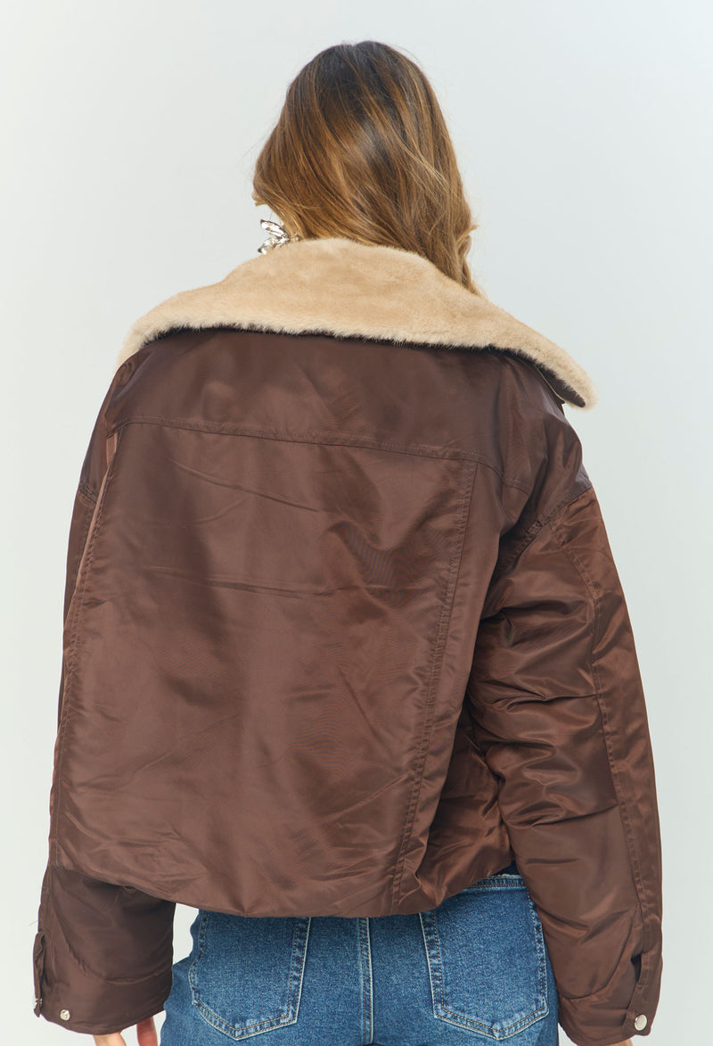 Chaqueta Cuello Afelpado vista 2 - BYBLA Colombia