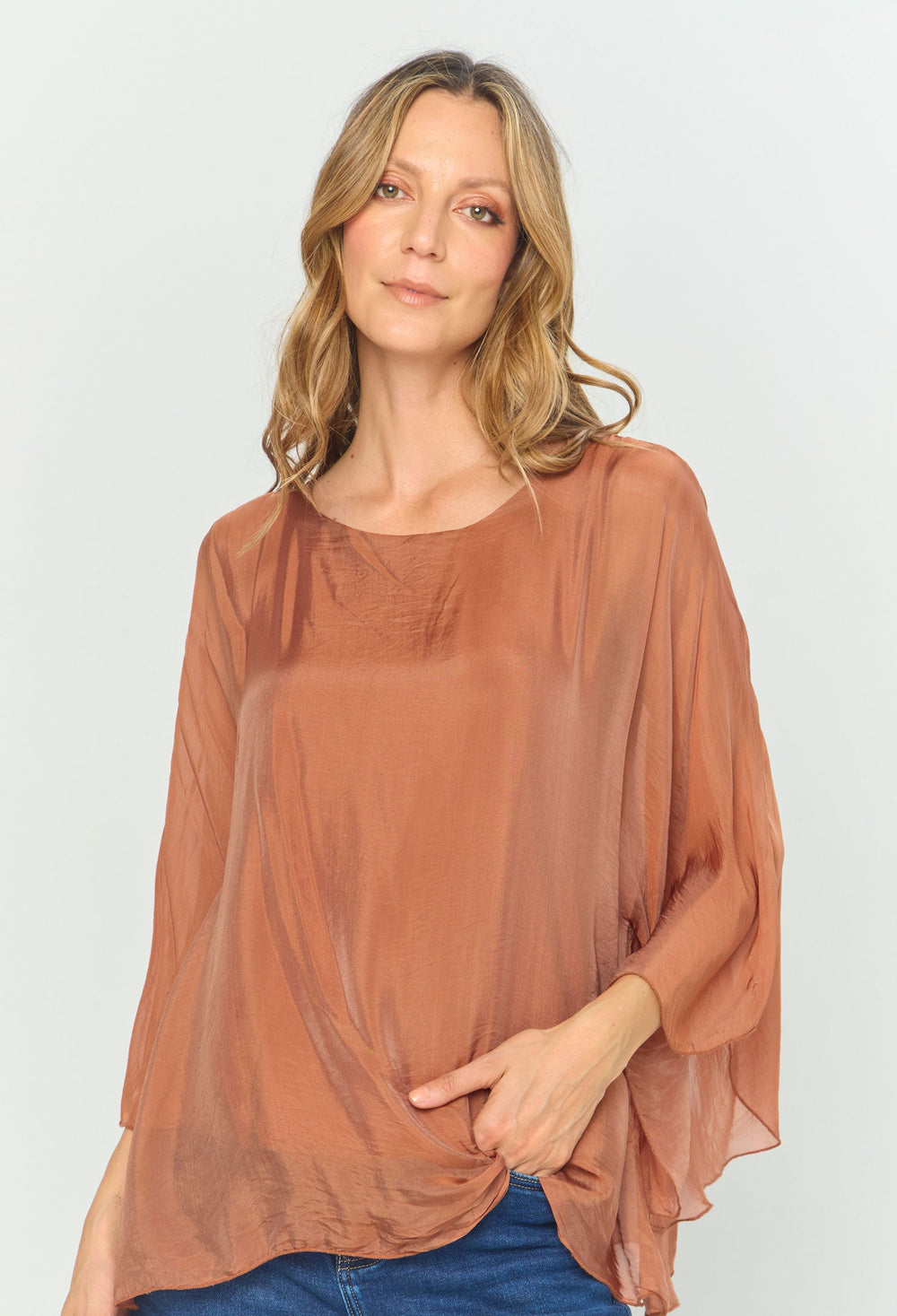 Blusa Seda Mariposa - BYBLA Colombia