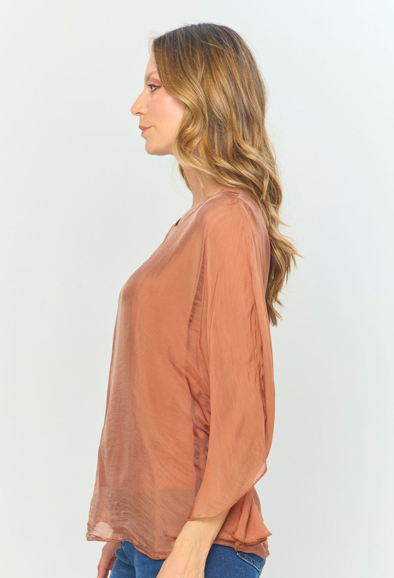 Blusa Seda Mariposa vista 2 - BYBLA Colombia
