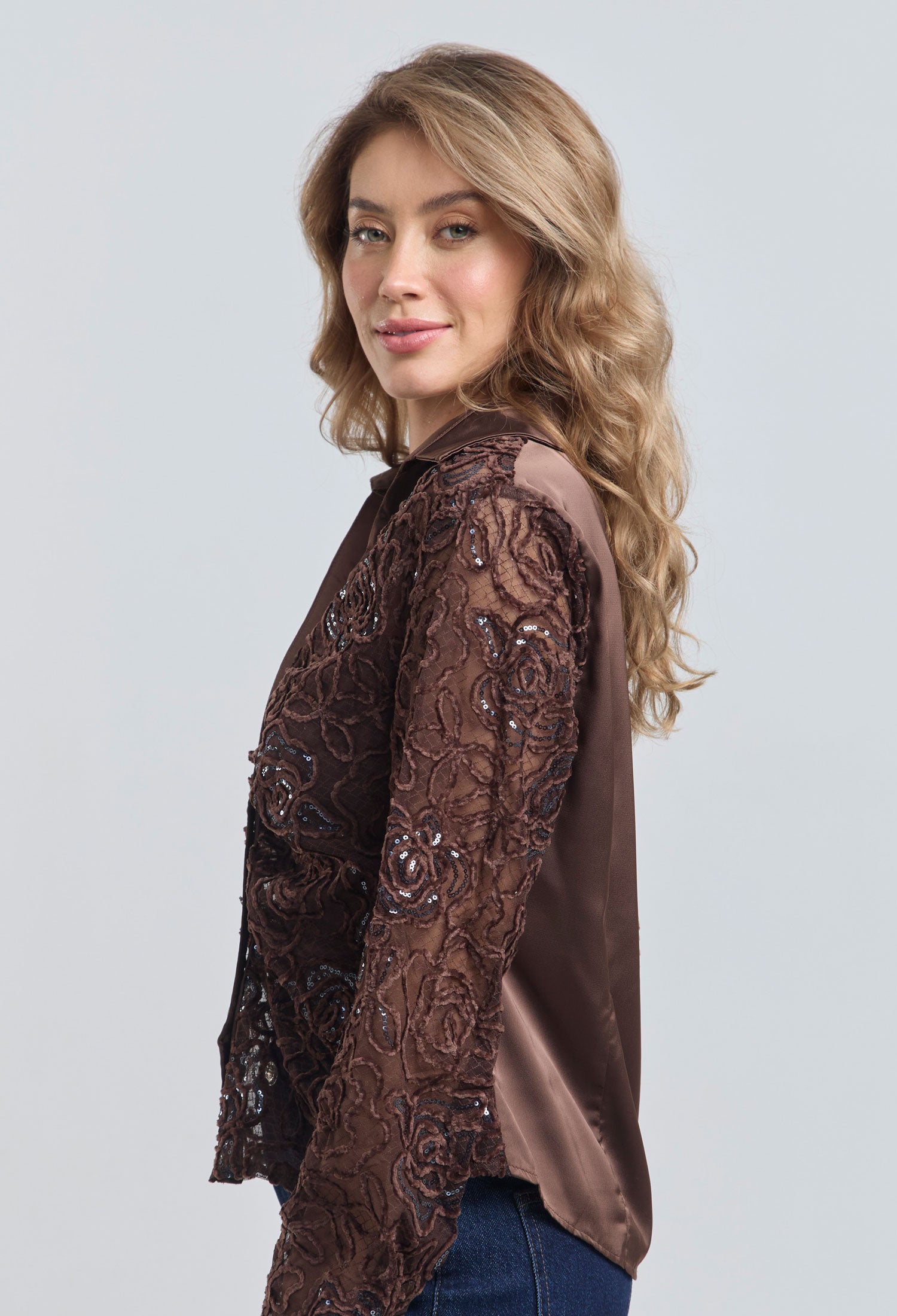 Camisa Lentejuelas Flores vista 6 - Outlet BYBLA Colombia