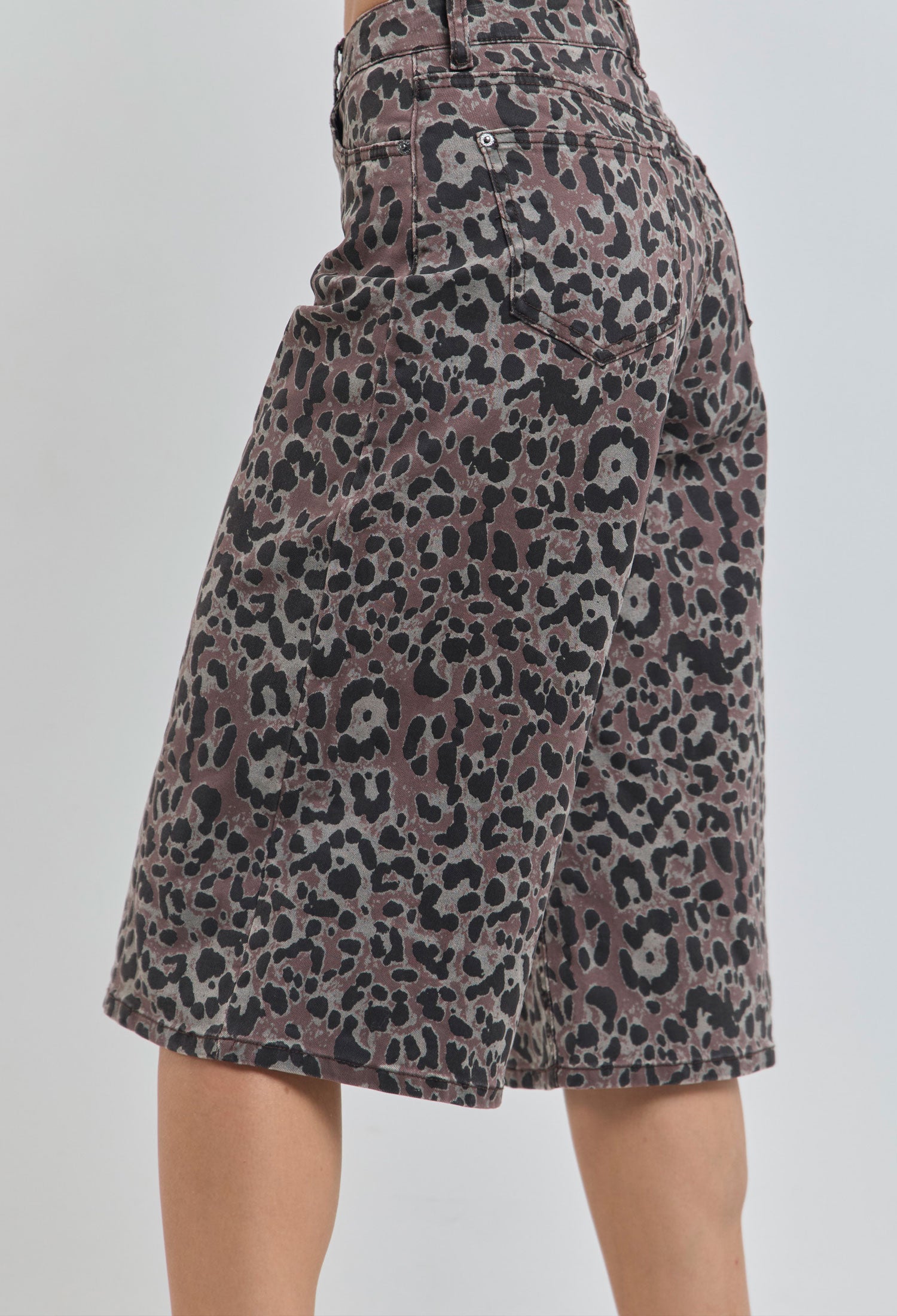 Pantalón Corto Animal Print - SALE