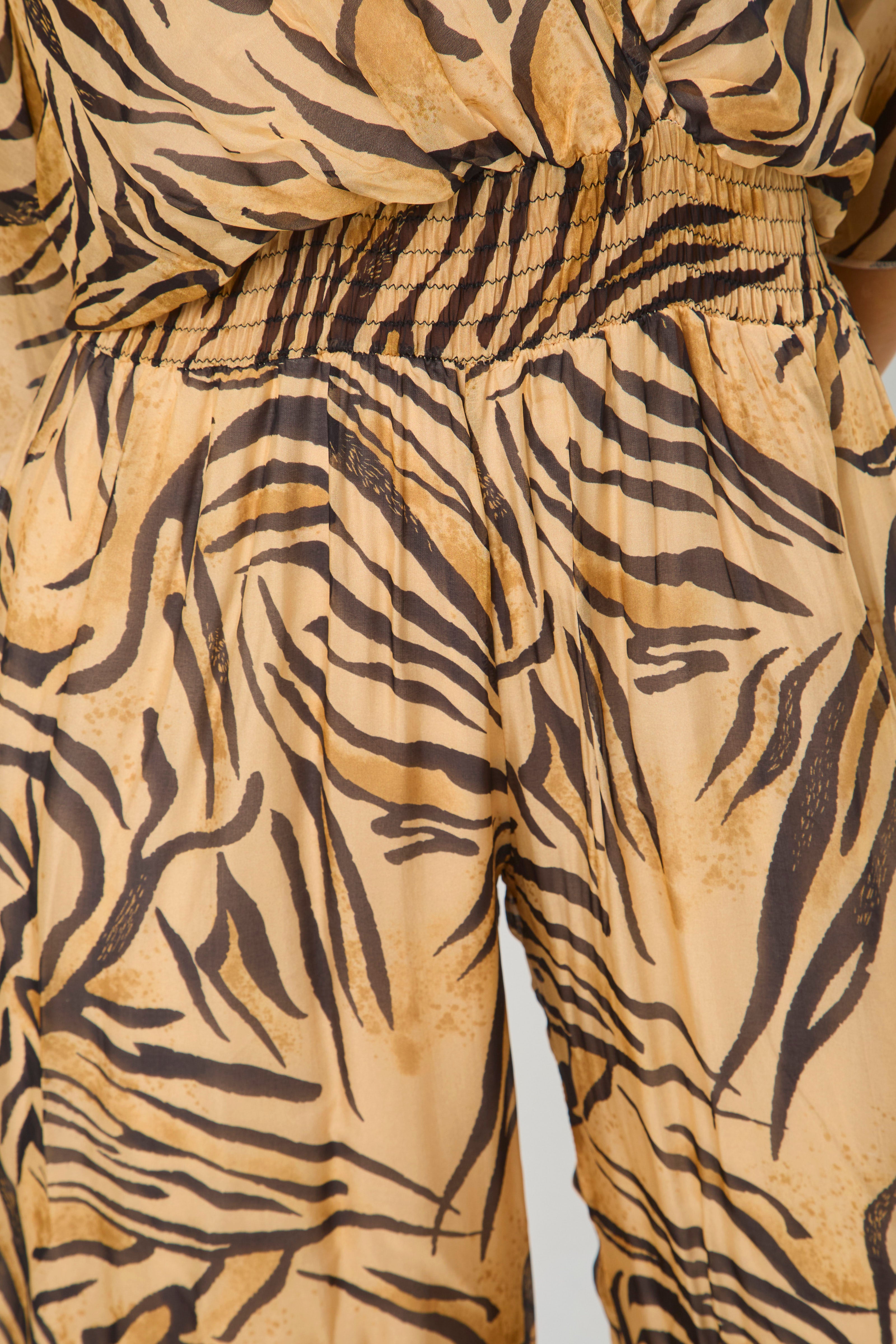 Enterizo Animal Print Tigre vista 5 - Outlet BYBLA Colombia