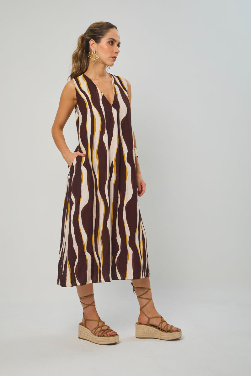 Vestido Largo Rayas Orgánicas vista 2 - Outlet BYBLA Colombia