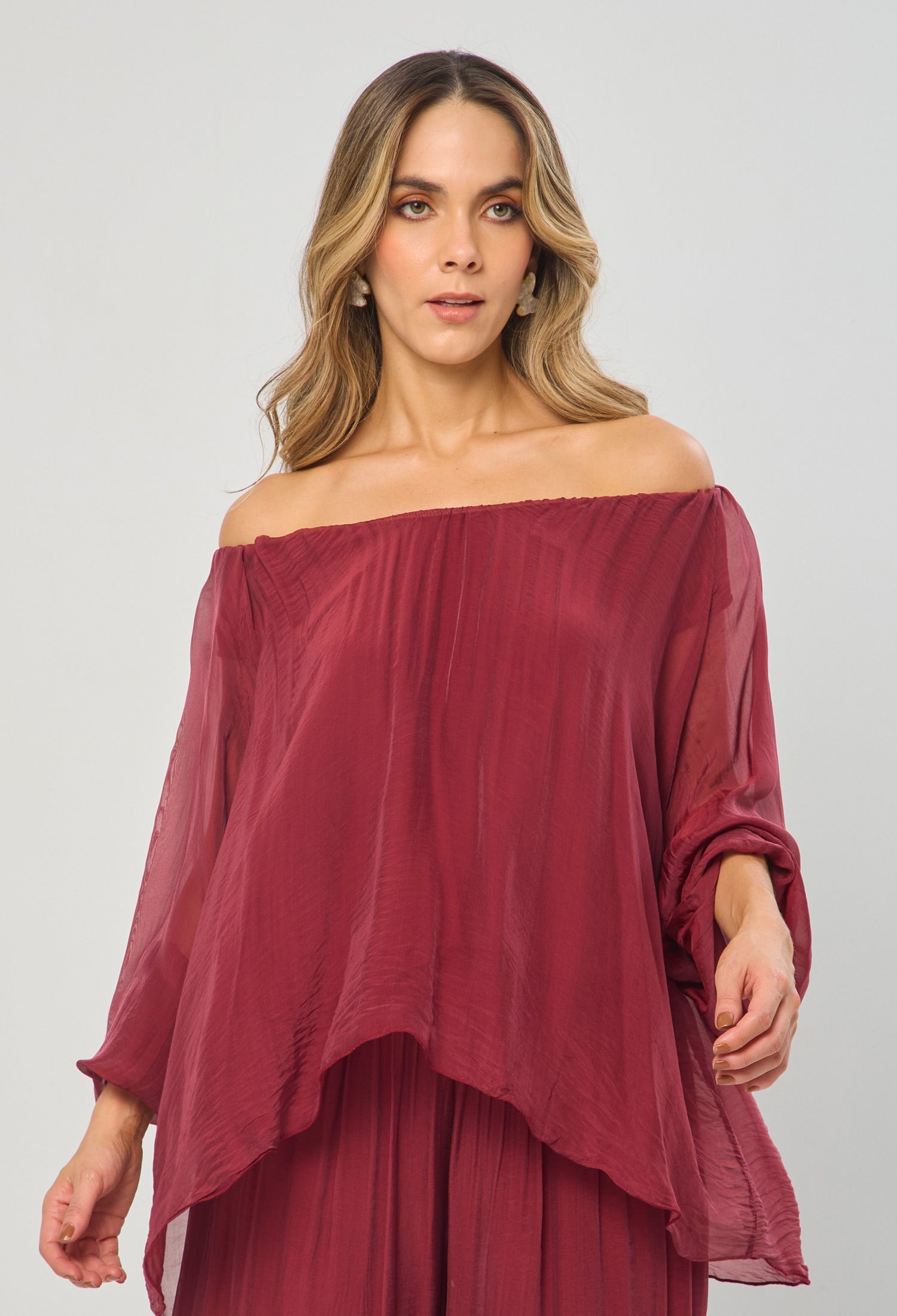 Blusa Seda Oversize Asimétrica