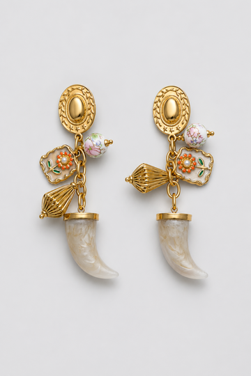 Aretes Charms Colmillo