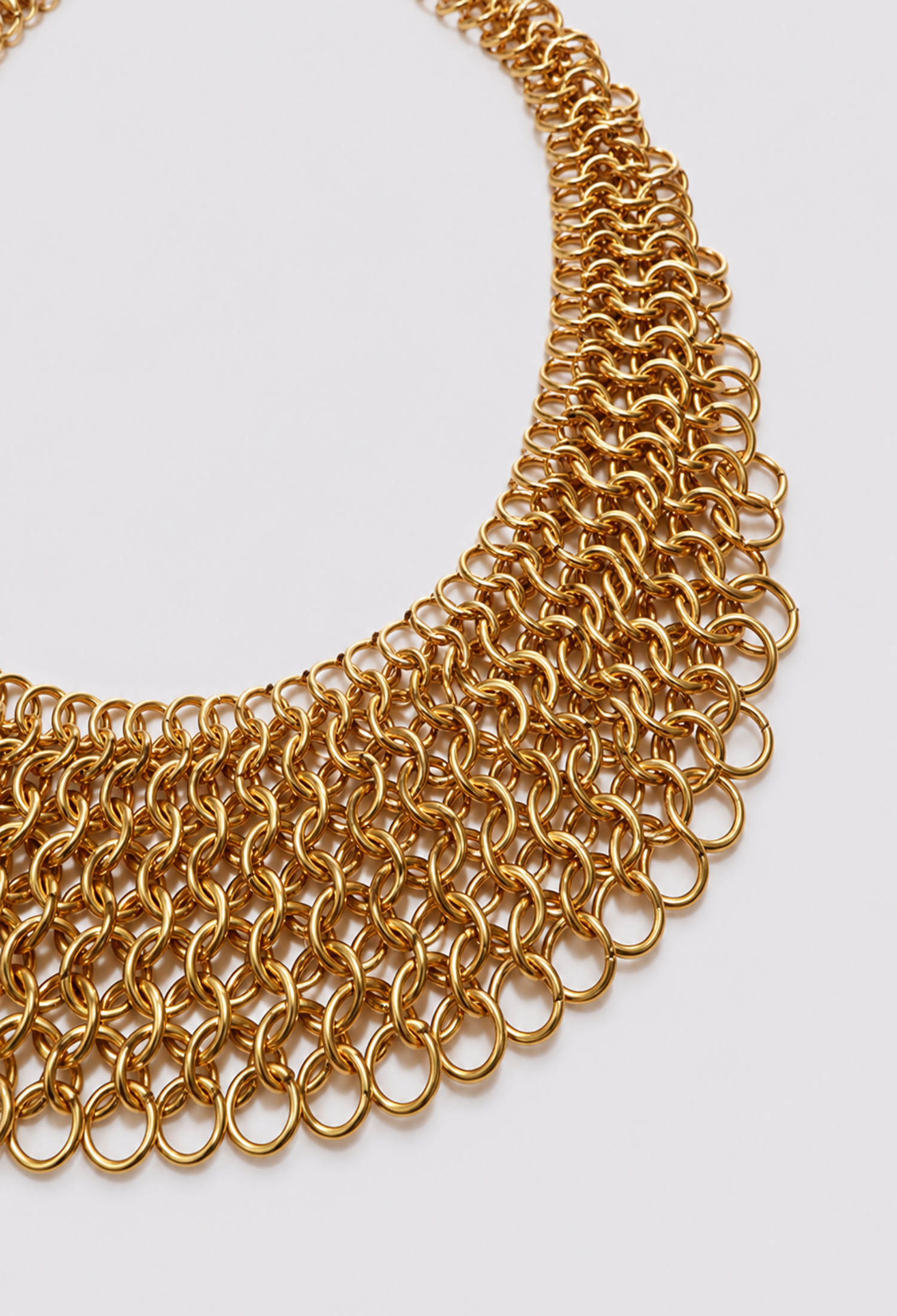 Collar Babero Malla Argollas Doradas
