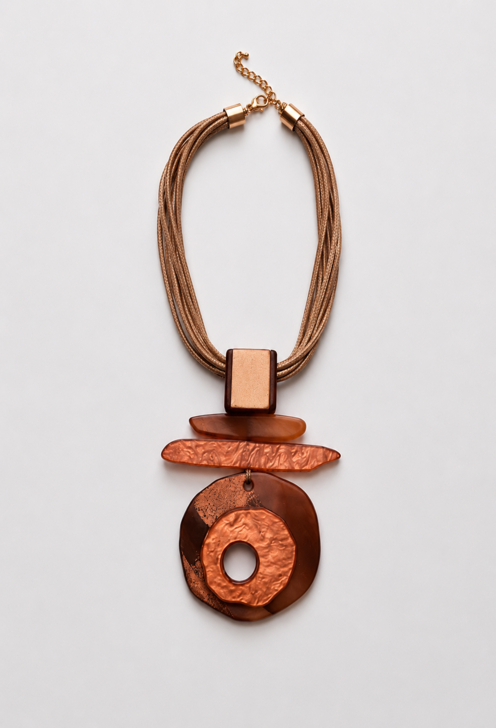 Collar Cordones Camel