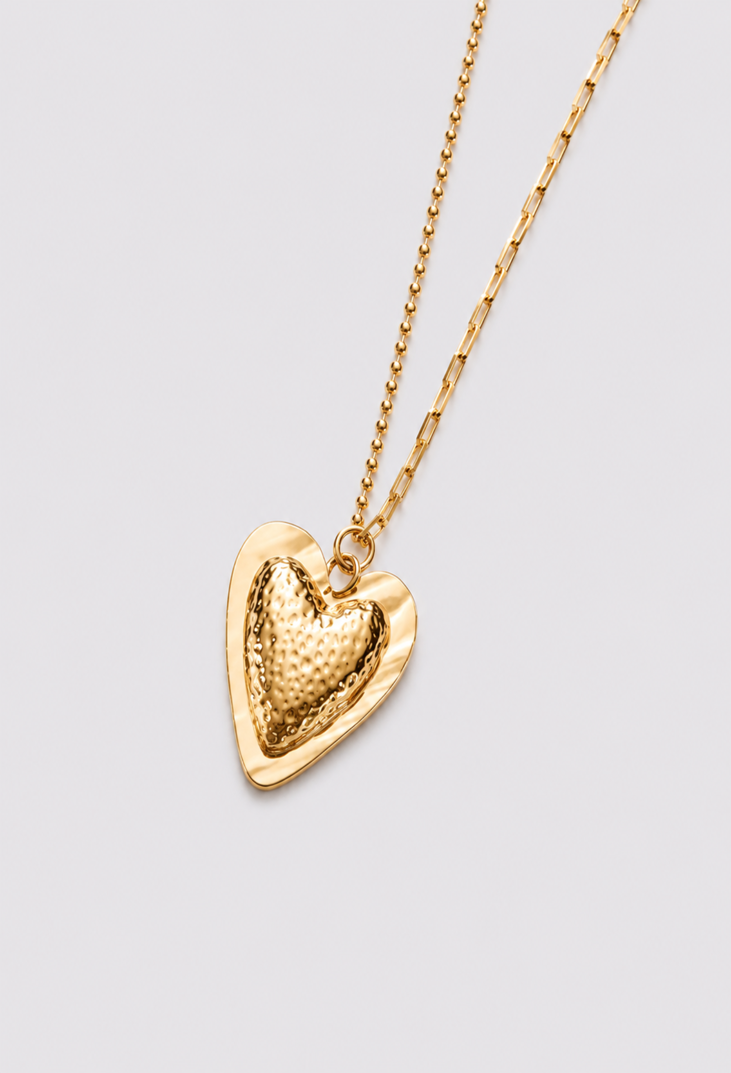 COLLAR CADENA COMBINADA DIJE CORAZÓN DORADO